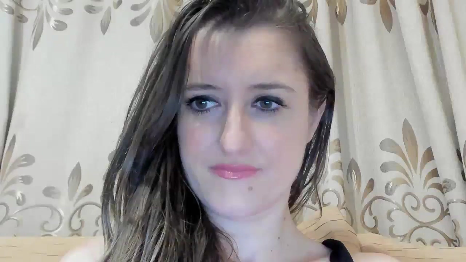 Gallery image thumbnail from BestDream's myfreecams stream on, 03/12/2024, 21:09 image 16 of 20