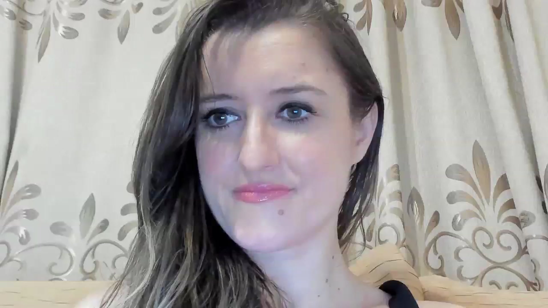 Gallery image thumbnail from BestDream's myfreecams stream on, 03/12/2024, 21:09 image 12 of 20