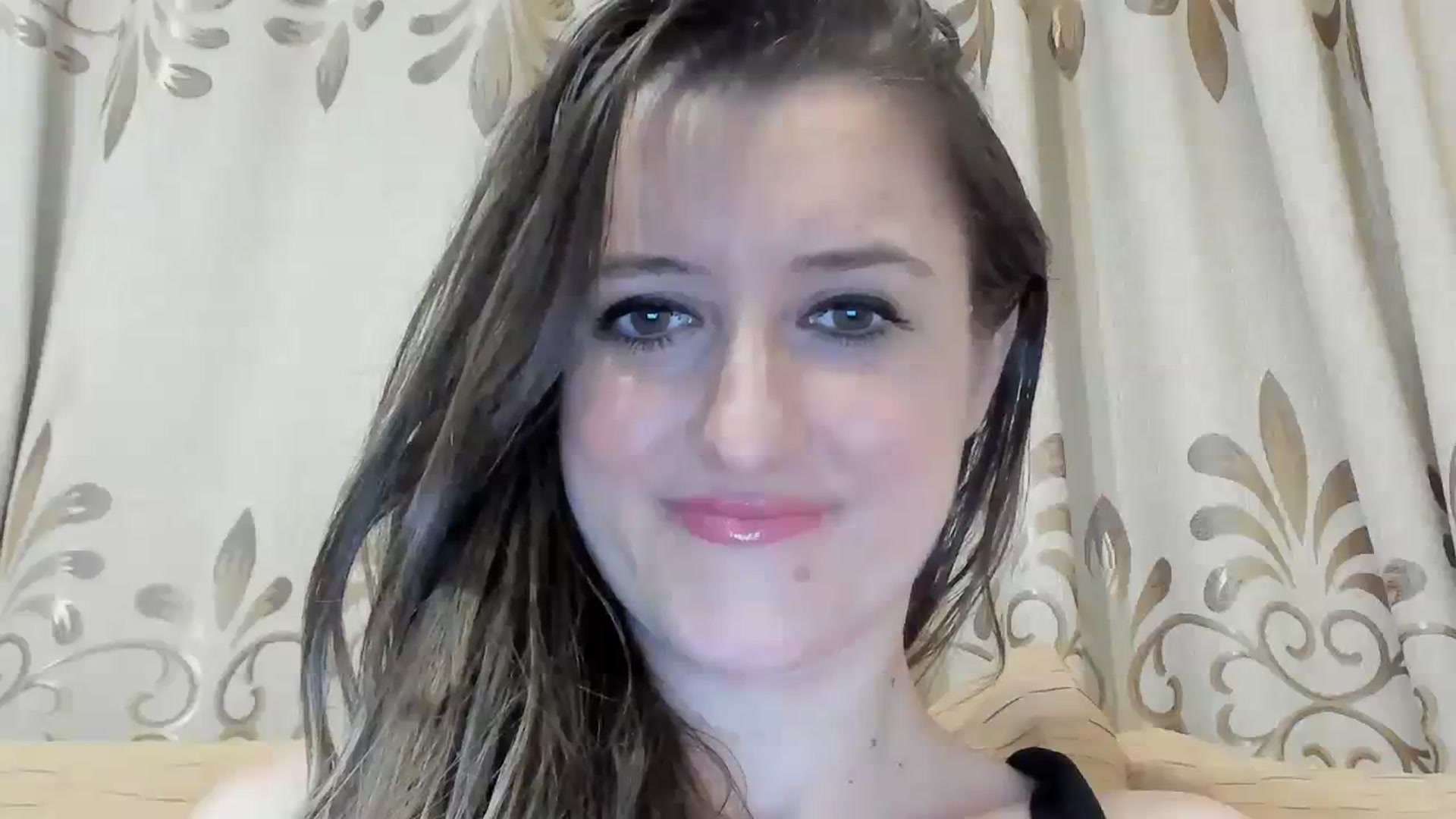Gallery image thumbnail from BestDream's myfreecams stream on, 03/12/2024, 21:09 image 17 of 20