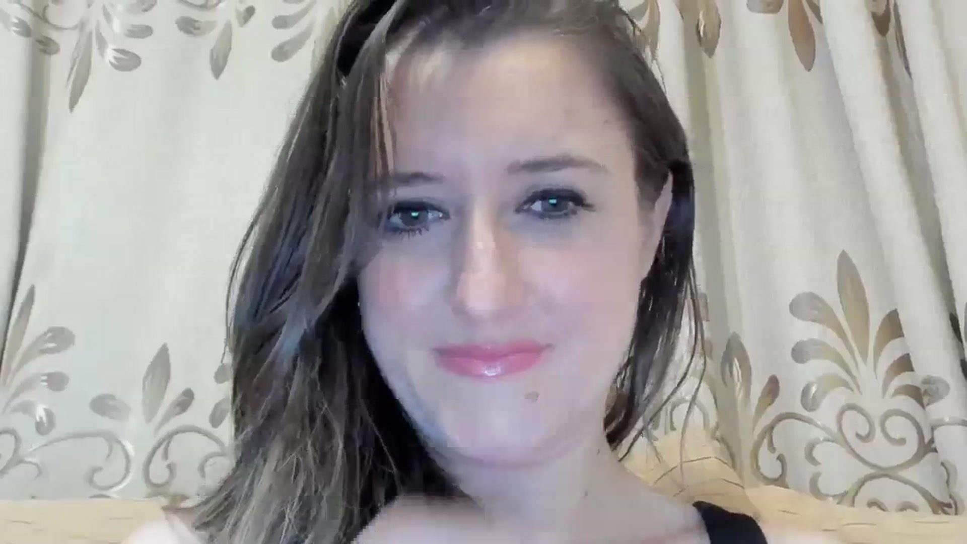 Gallery image thumbnail from BestDream's myfreecams stream on, 03/12/2024, 21:50 image 3 of 20