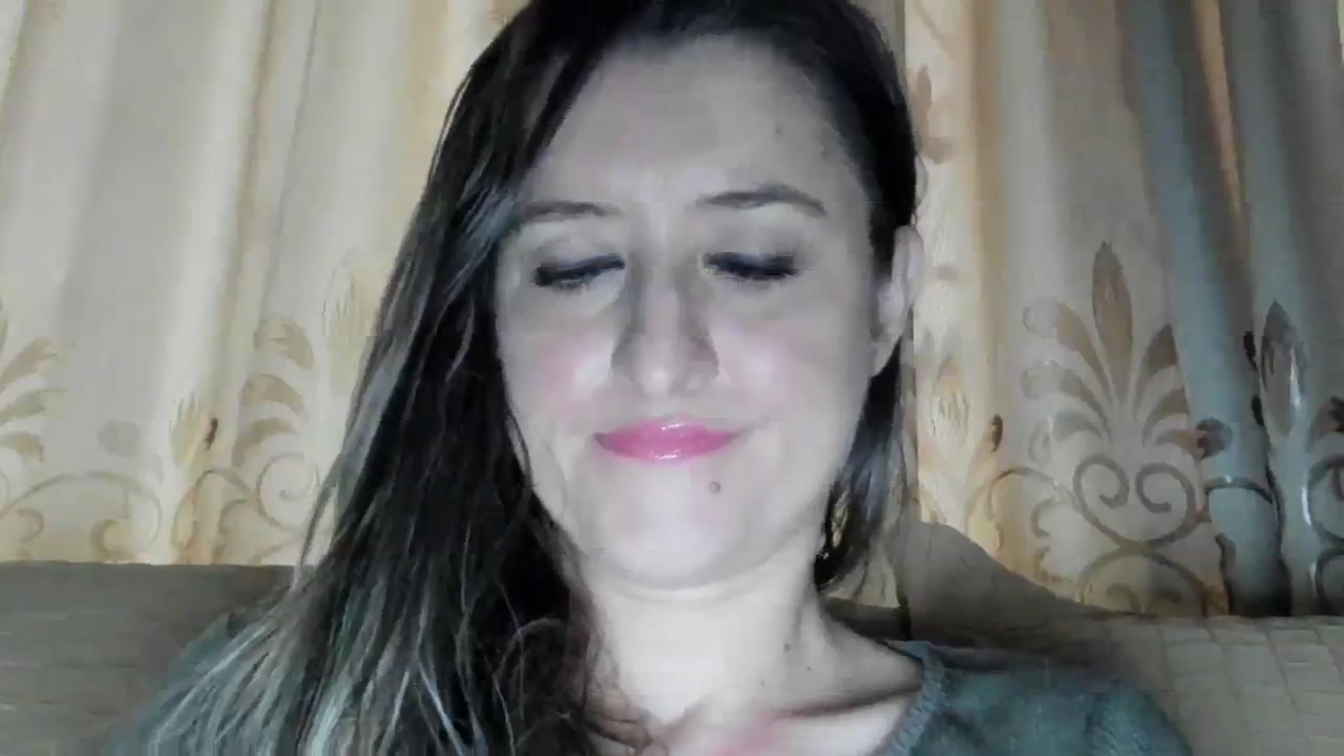 Gallery image thumbnail from BestDream's myfreecams stream on, 03/14/2024, 15:28 image 14 of 20