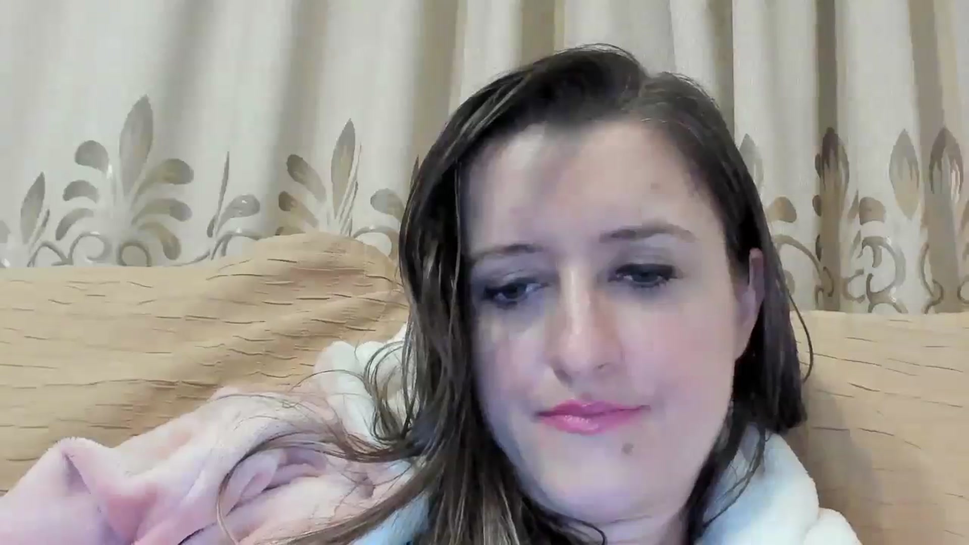 Gallery image thumbnail from BestDream's myfreecams stream on, 03/15/2024, 01:31 image 12 of 20