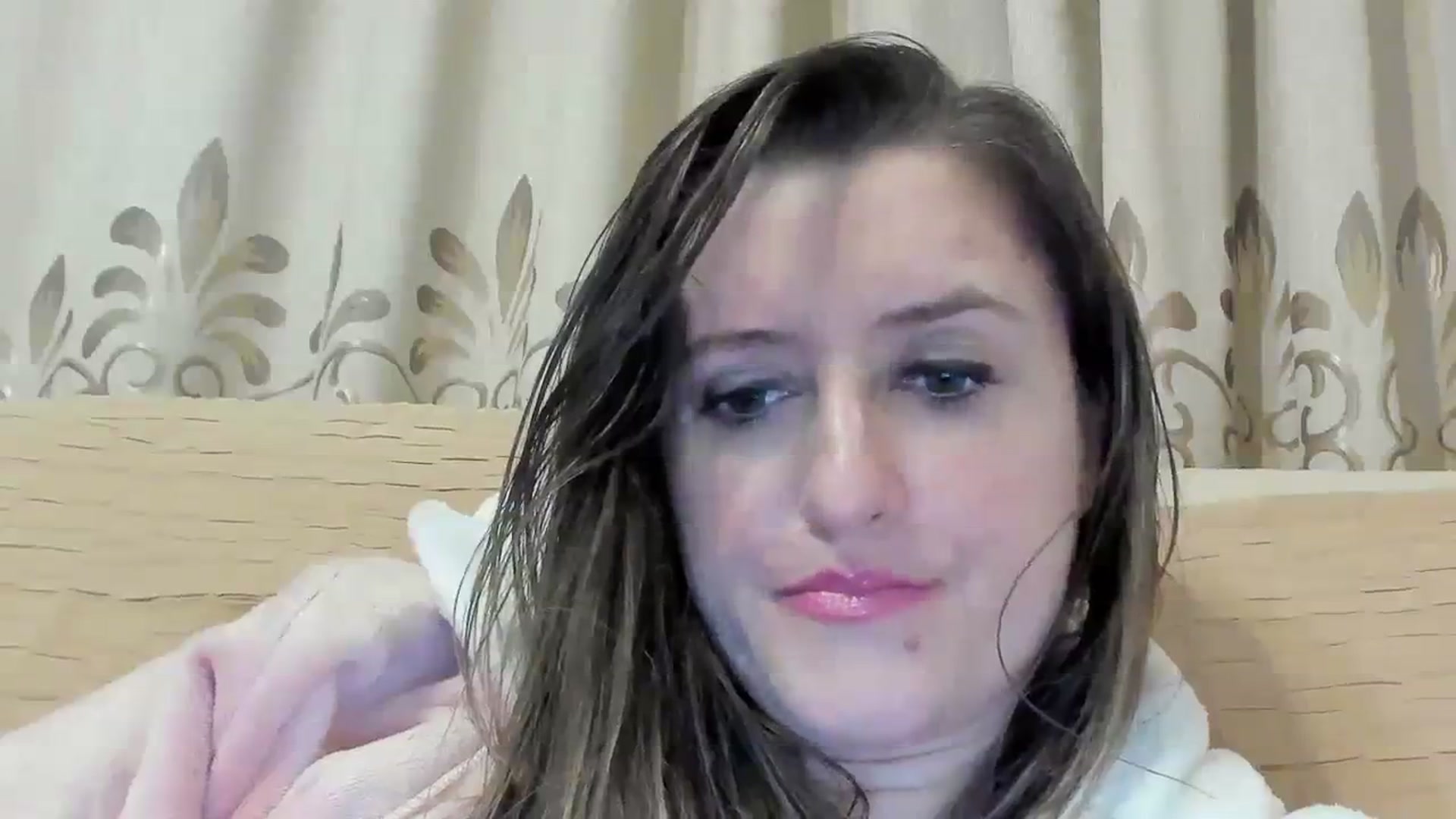 Gallery image thumbnail from BestDream's myfreecams stream on, 03/15/2024, 01:31 image 9 of 20