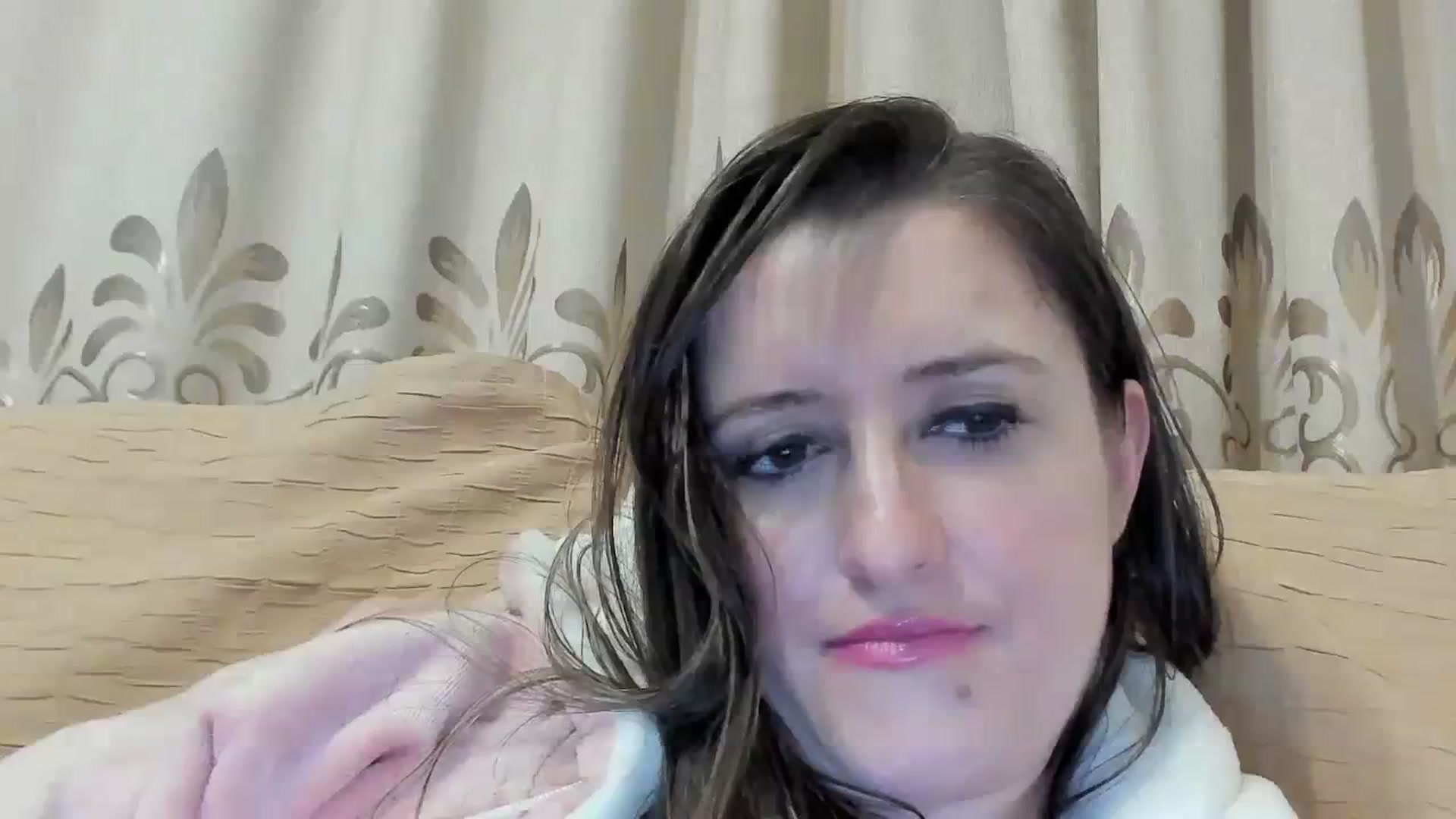 Gallery image thumbnail from BestDream's myfreecams stream on, 03/15/2024, 01:31 image 14 of 20