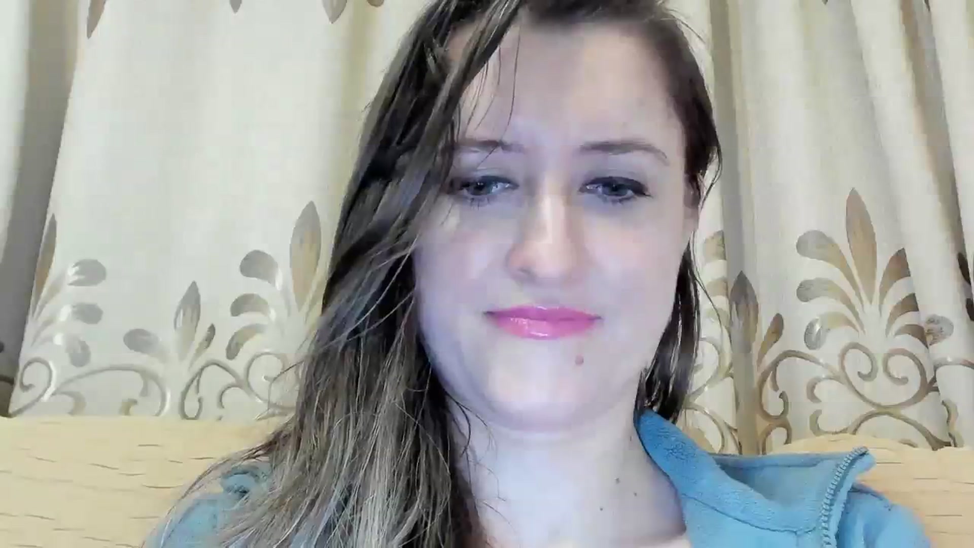Gallery image thumbnail from BestDream's myfreecams stream on, 03/17/2024, 23:35 image 18 of 20
