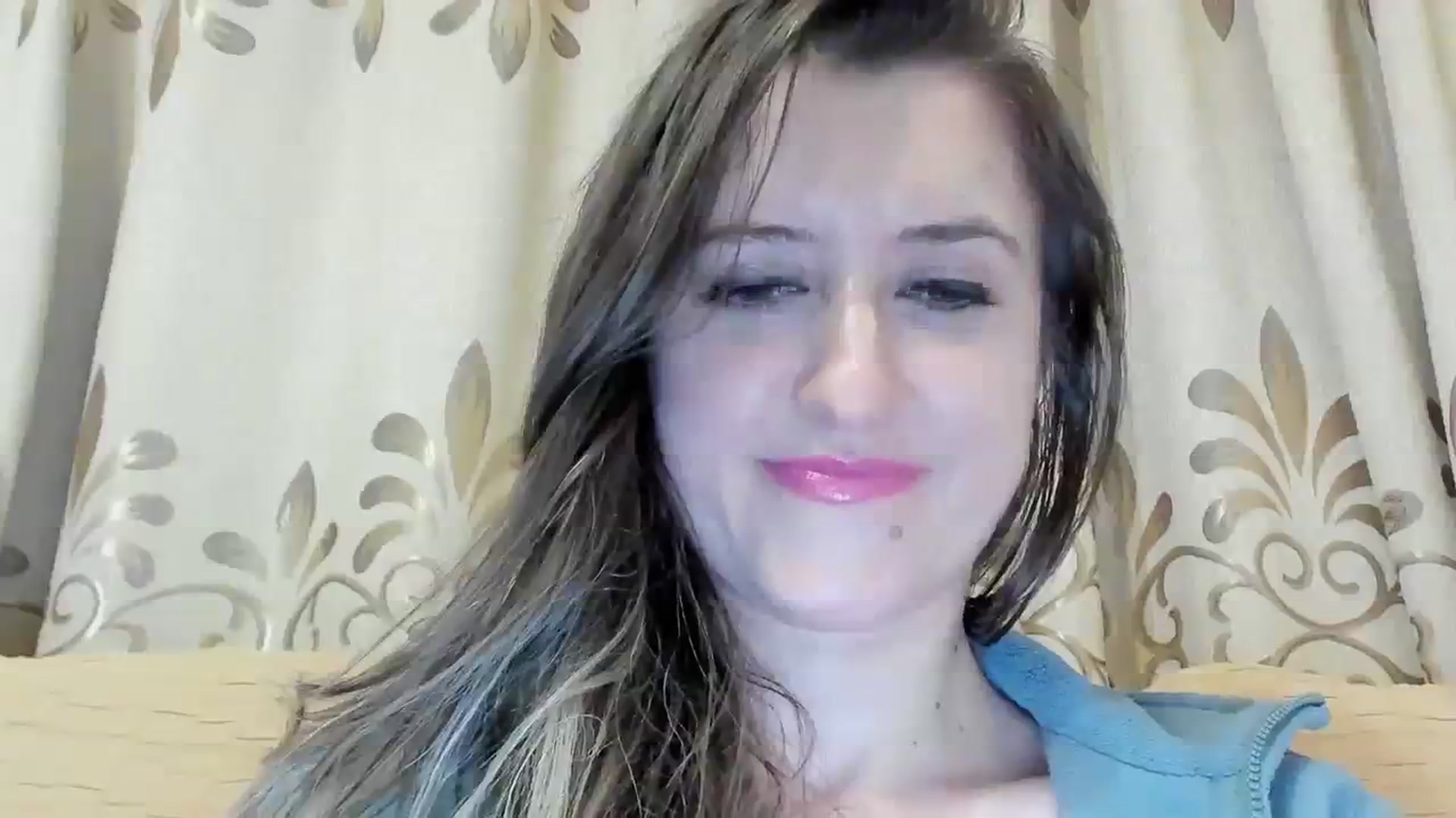 Gallery image thumbnail from BestDream's myfreecams stream on, 03/17/2024, 23:35 image 11 of 20