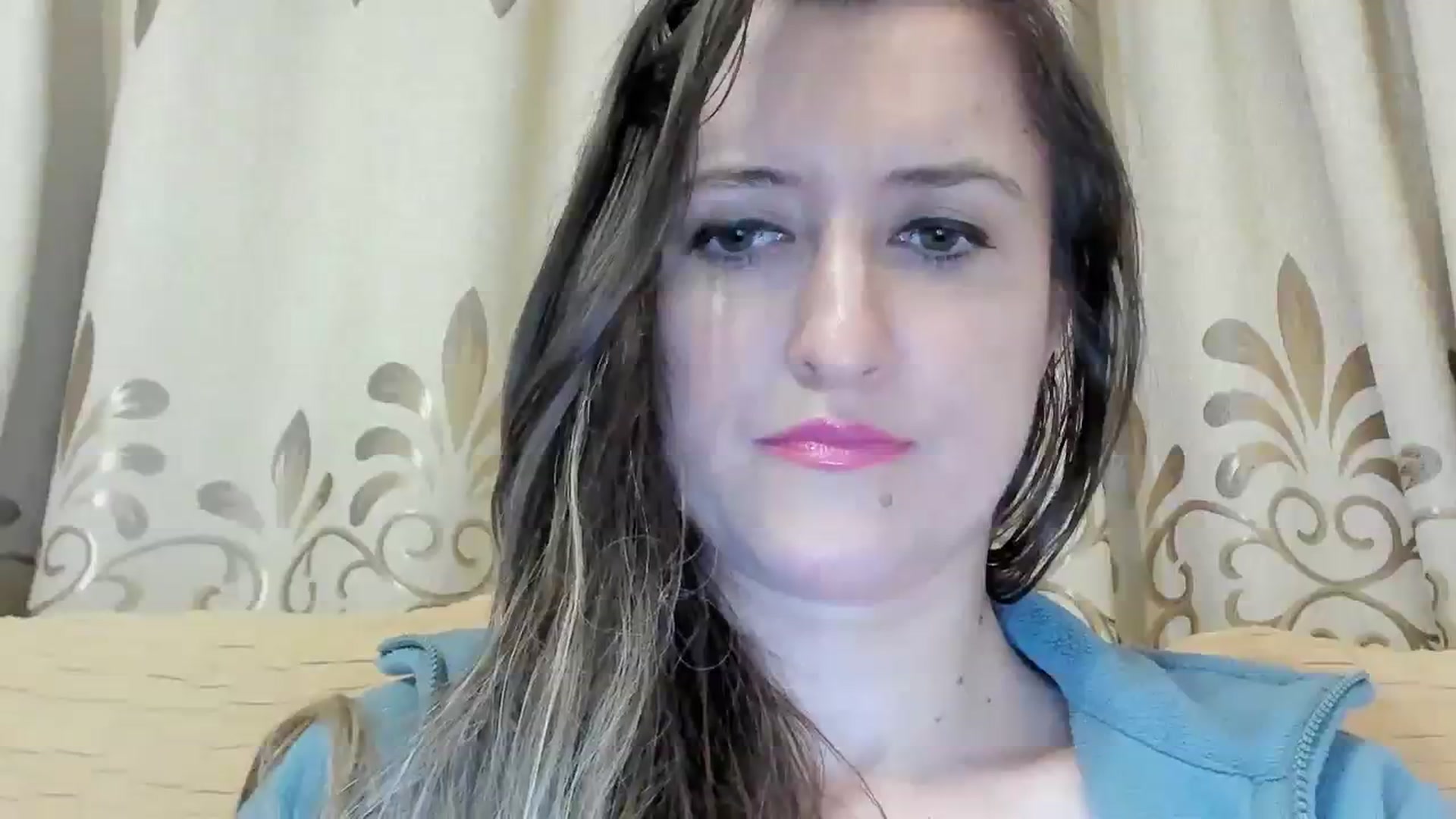 Gallery image thumbnail from BestDream's myfreecams stream on, 03/17/2024, 23:35 image 9 of 20