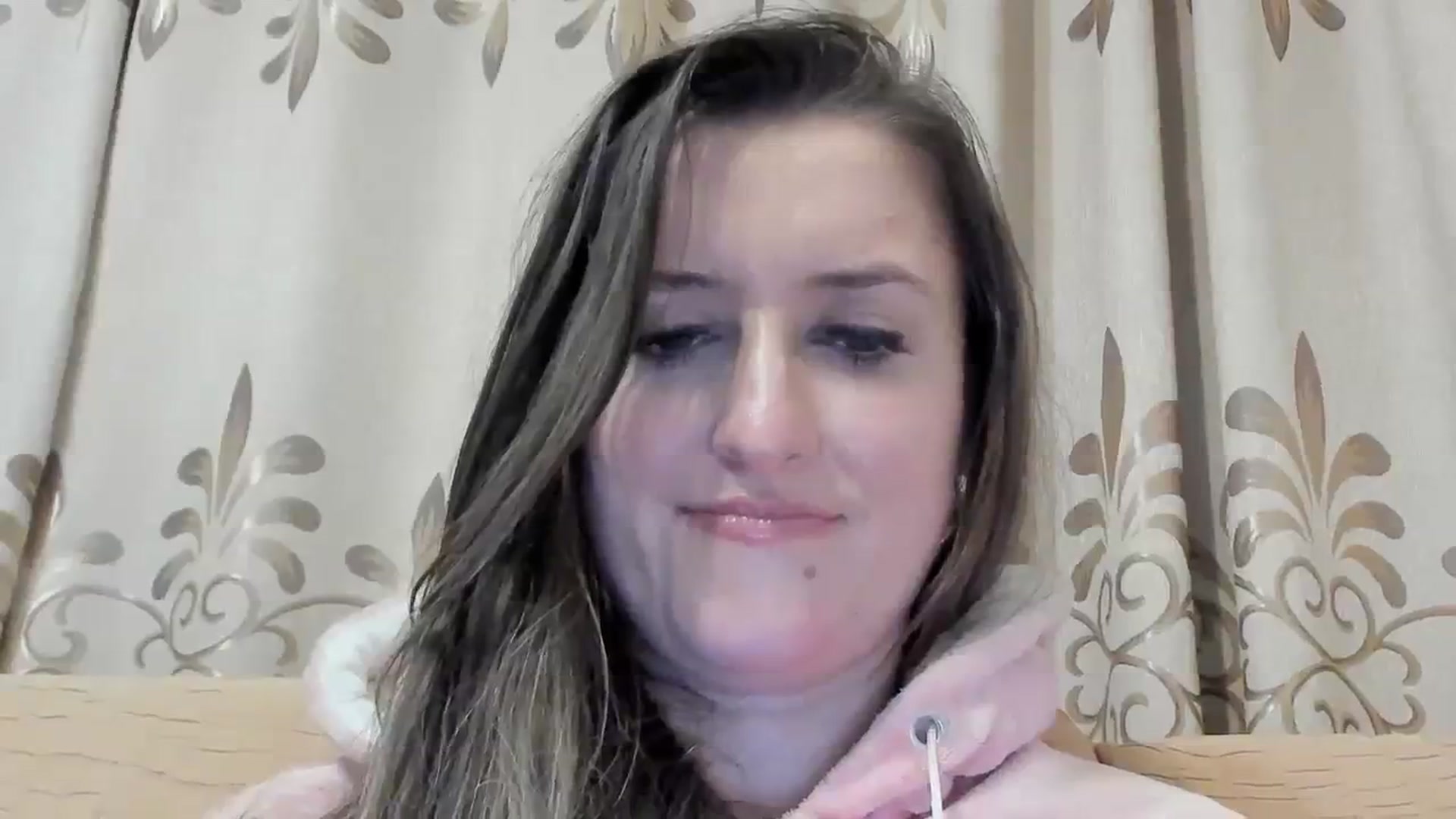 Gallery image thumbnail from BestDream's myfreecams stream on, 03/24/2024, 01:05 image 19 of 20