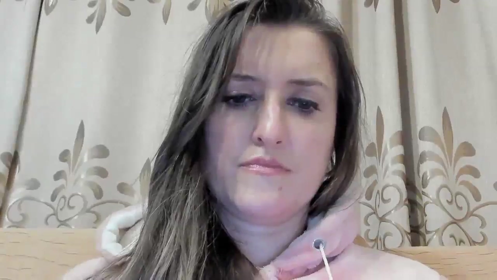 Gallery image thumbnail from BestDream's myfreecams stream on, 03/24/2024, 01:05 image 8 of 20