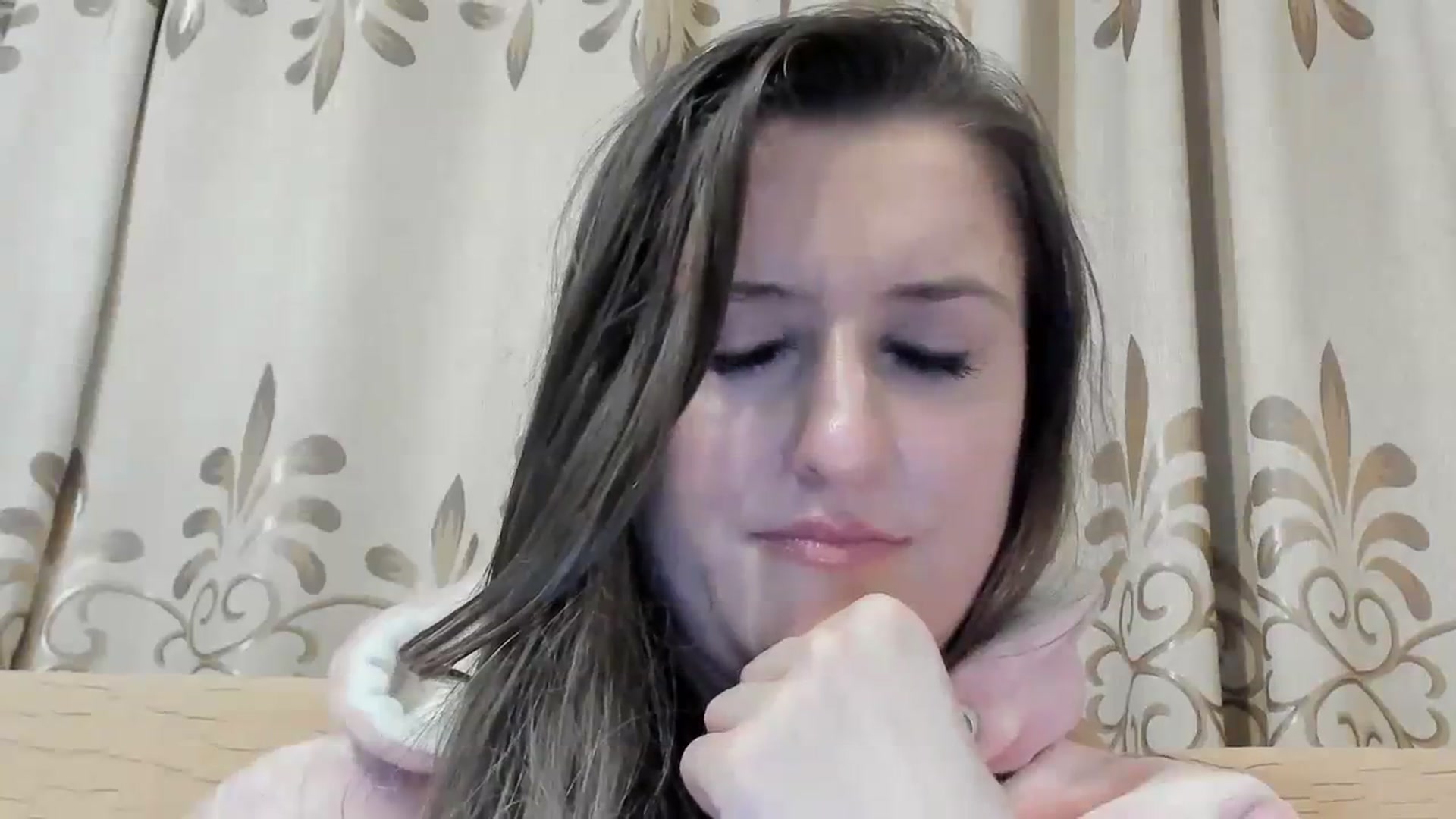 Gallery image thumbnail from BestDream's myfreecams stream on, 03/24/2024, 01:05 image 15 of 20