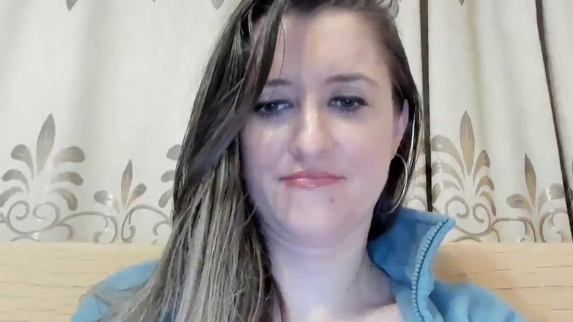 Gallery image thumbnail from BestDream's myfreecams stream on, 03/24/2024, 23:00 image 16 of 20