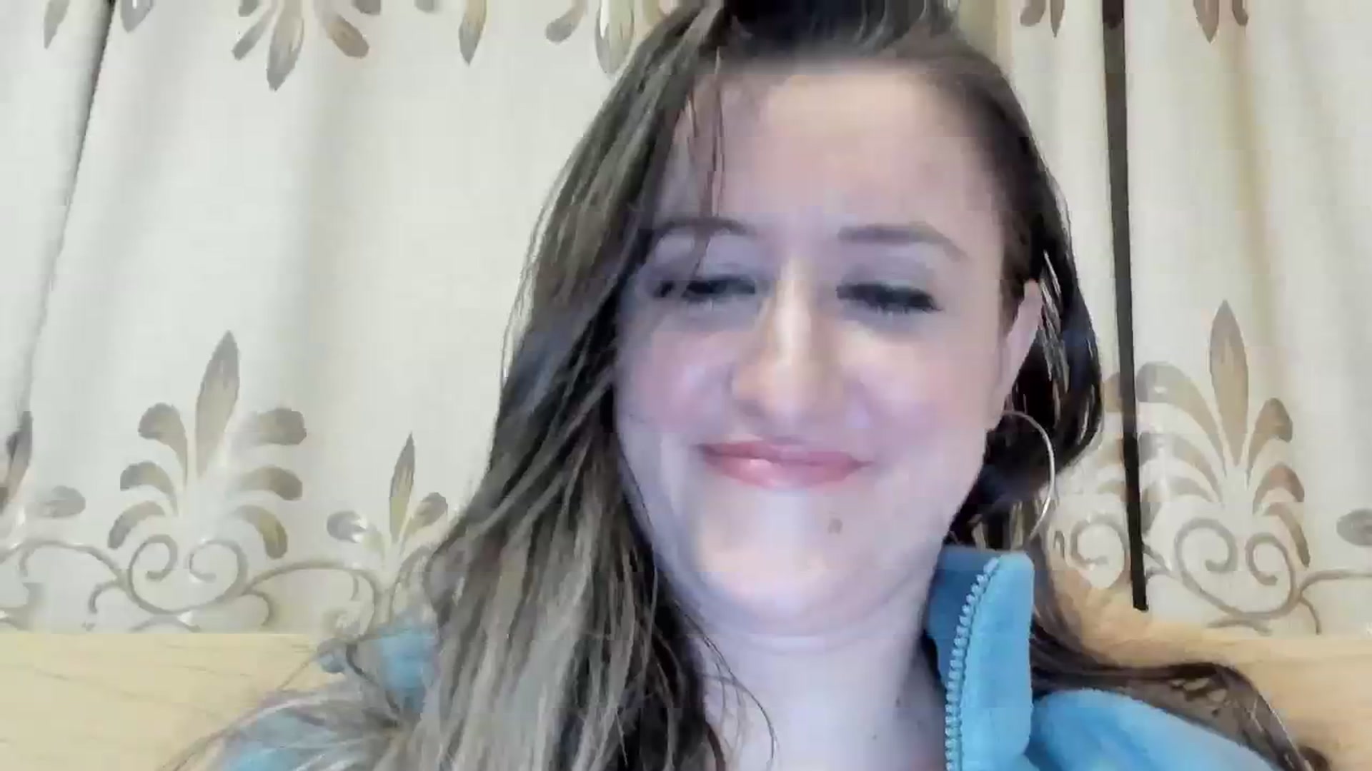 Gallery image thumbnail from BestDream's myfreecams stream on, 03/25/2024, 02:36 image 18 of 20