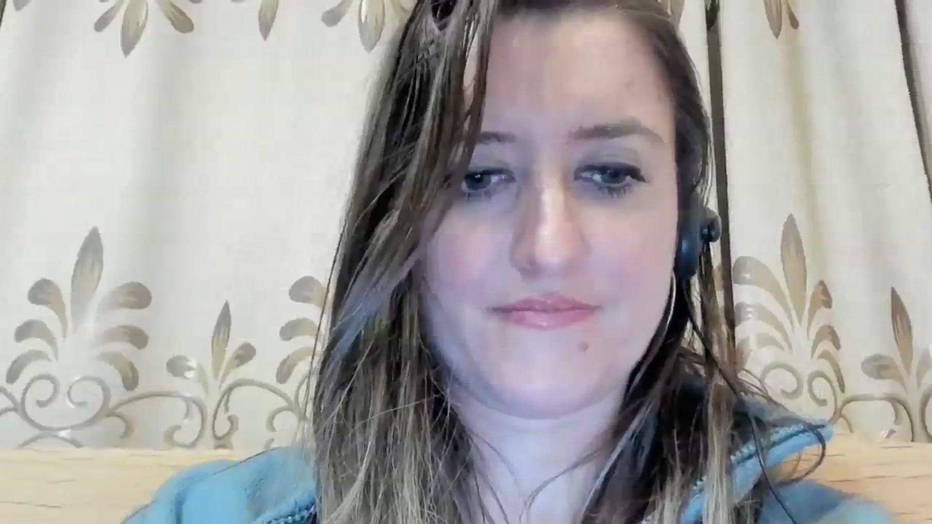 Gallery image thumbnail from BestDream's myfreecams stream on, 03/25/2024, 04:21 image 3 of 20