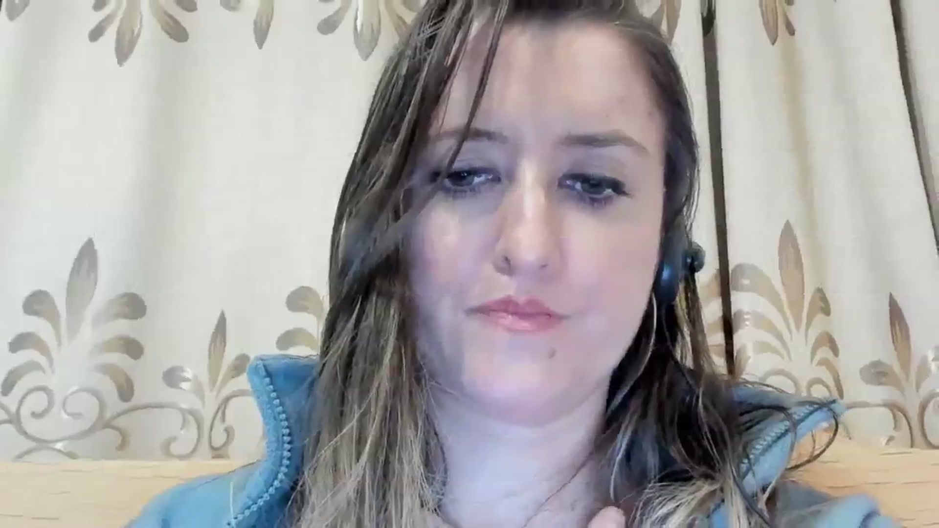 Gallery image thumbnail from BestDream's myfreecams stream on, 03/25/2024, 04:21 image 7 of 20