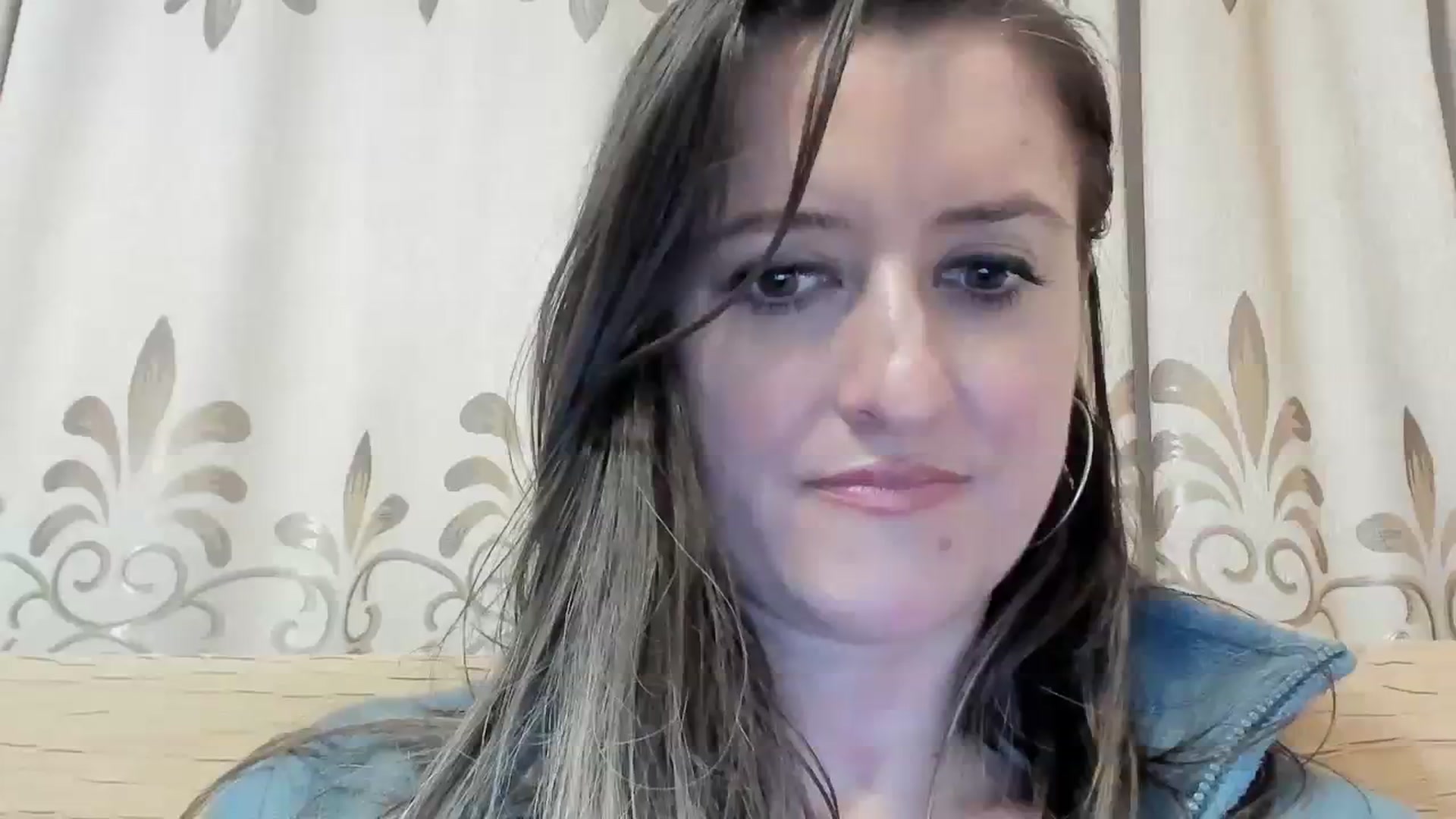 Gallery image thumbnail from BestDream's myfreecams stream on, 03/25/2024, 05:32 image 12 of 20