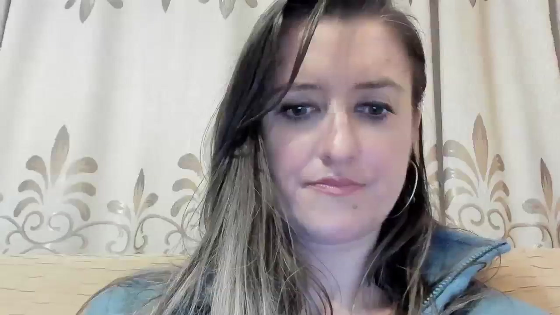 Gallery image thumbnail from BestDream's myfreecams stream on, 03/25/2024, 05:32 image 10 of 20