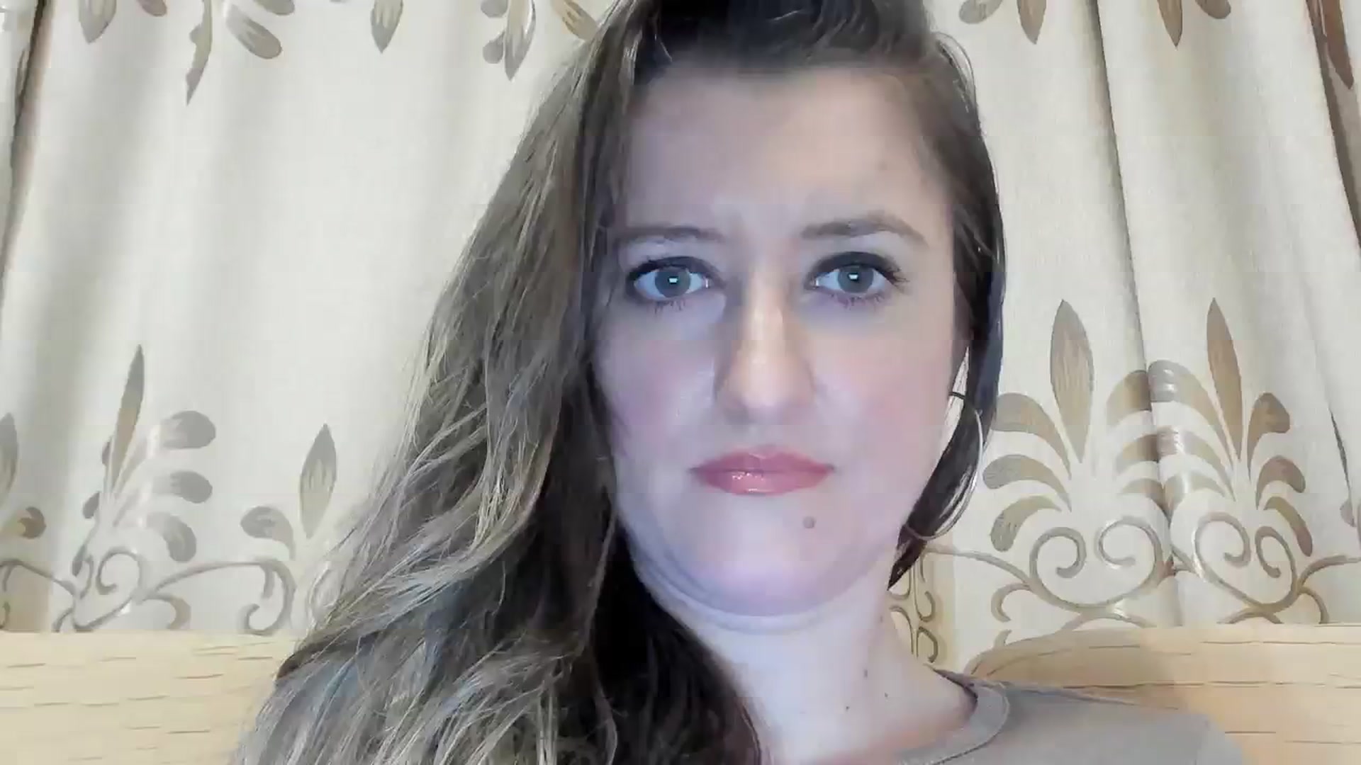 Gallery image thumbnail from BestDream's myfreecams stream on, 03/27/2024, 24:00 image 3 of 20
