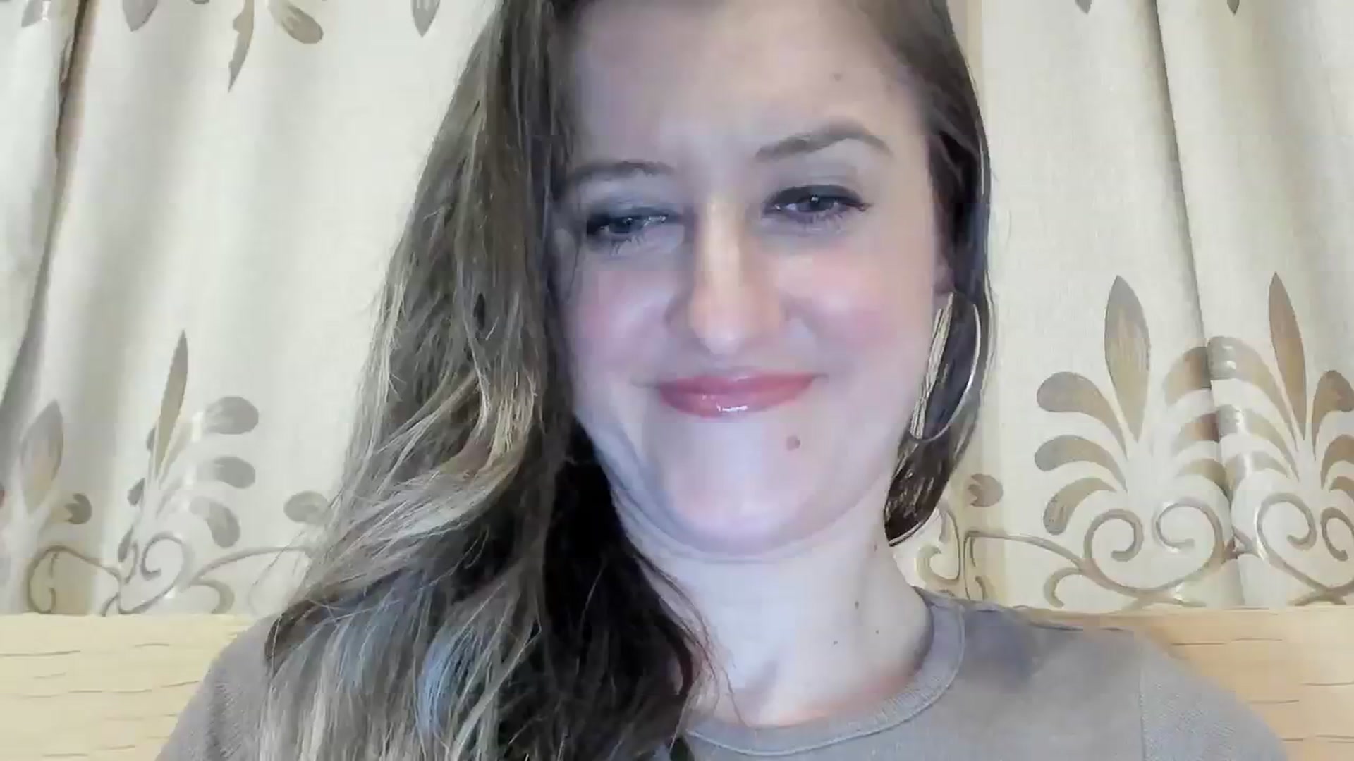 Gallery image thumbnail from BestDream's myfreecams stream on, 03/27/2024, 24:00 image 12 of 20