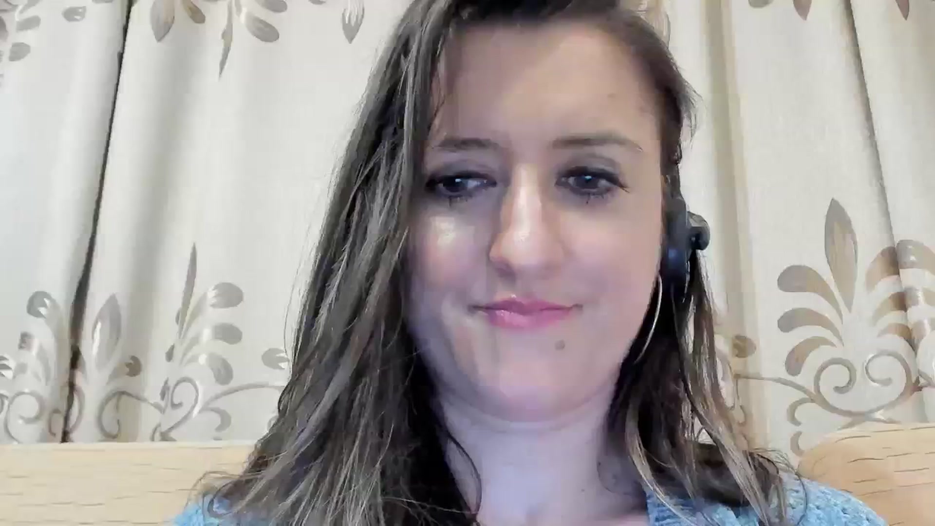 Gallery image thumbnail from BestDream's myfreecams stream on, 03/28/2024, 03:28 image 10 of 20