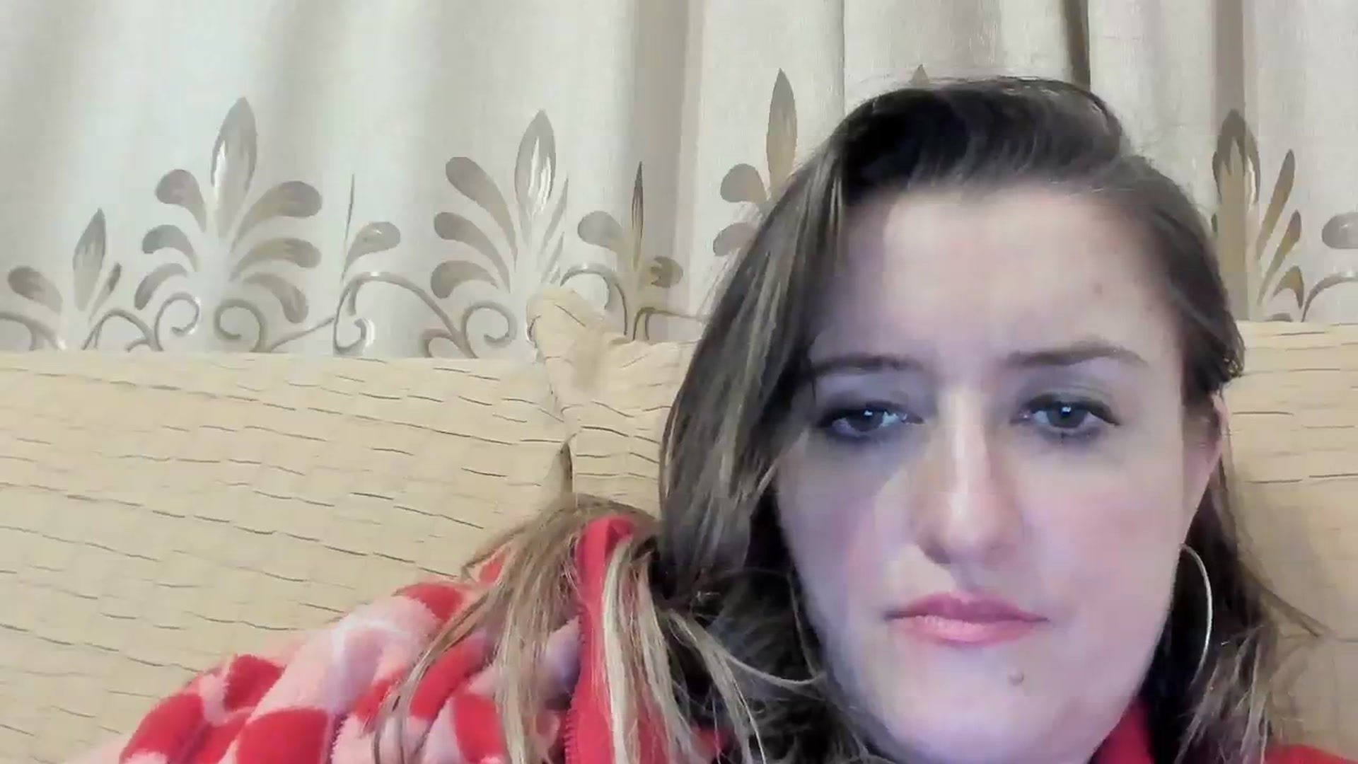 Gallery image thumbnail from BestDream's myfreecams stream on, 03/29/2024, 01:55 image 18 of 20
