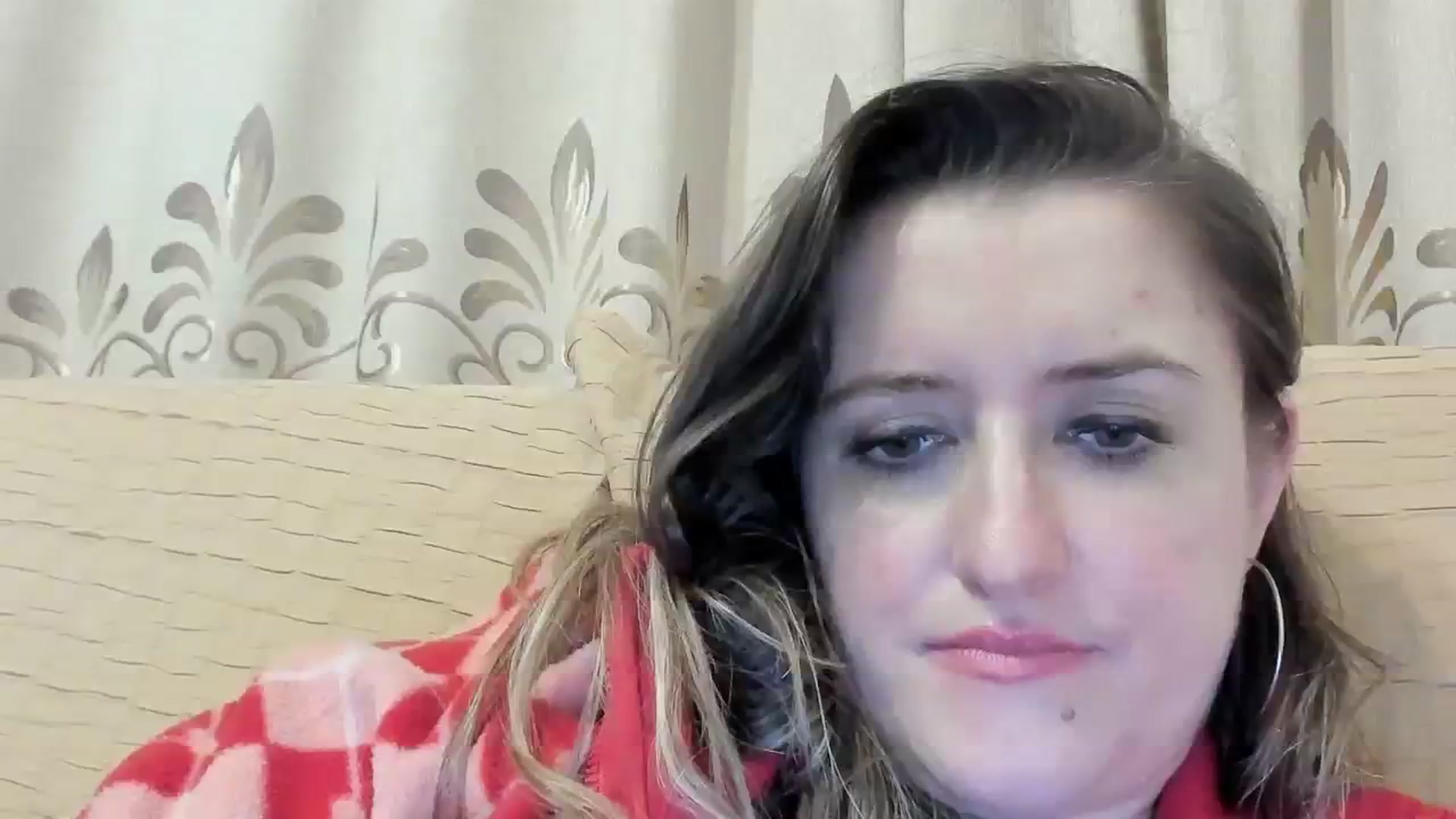 Gallery image thumbnail from BestDream's myfreecams stream on, 03/29/2024, 01:55 image 14 of 20
