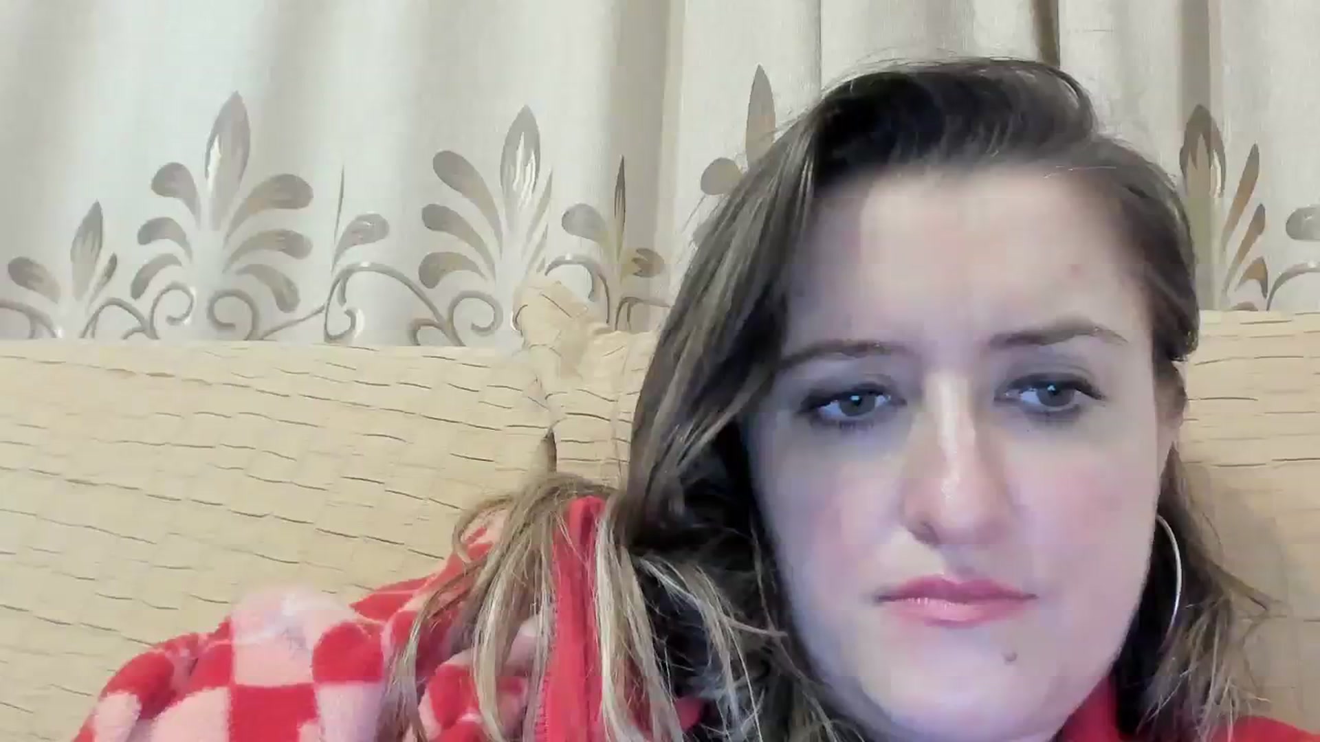 Gallery image thumbnail from BestDream's myfreecams stream on, 03/29/2024, 01:55 image 15 of 20