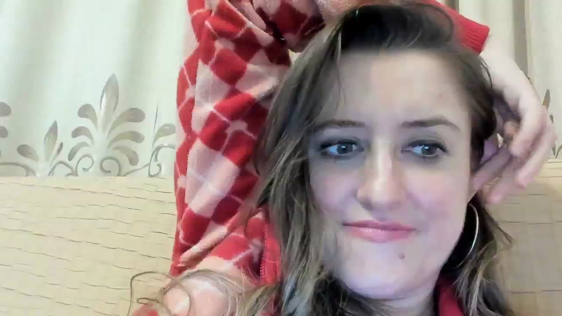 Gallery image thumbnail from BestDream's myfreecams stream on, 03/29/2024, 01:55 image 6 of 20