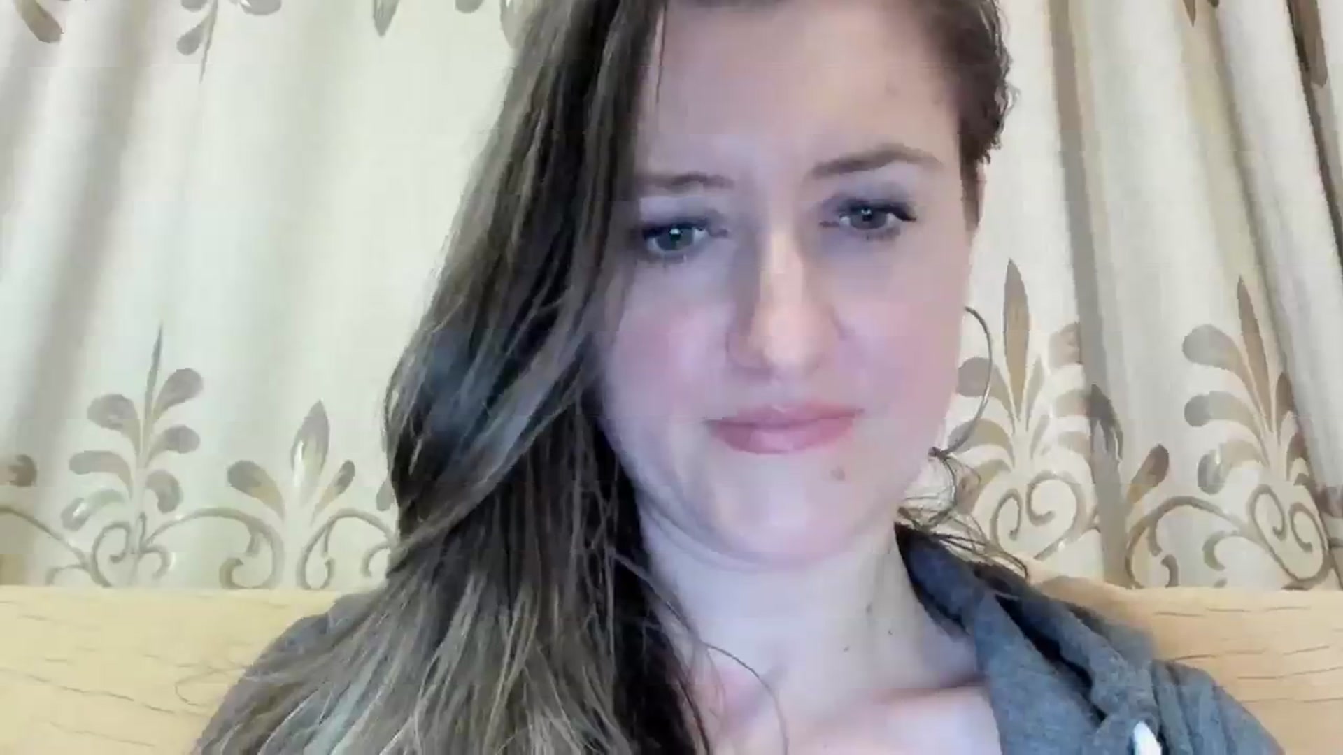 Gallery image thumbnail from BestDream's myfreecams stream on, 03/29/2024, 23:24 image 14 of 20