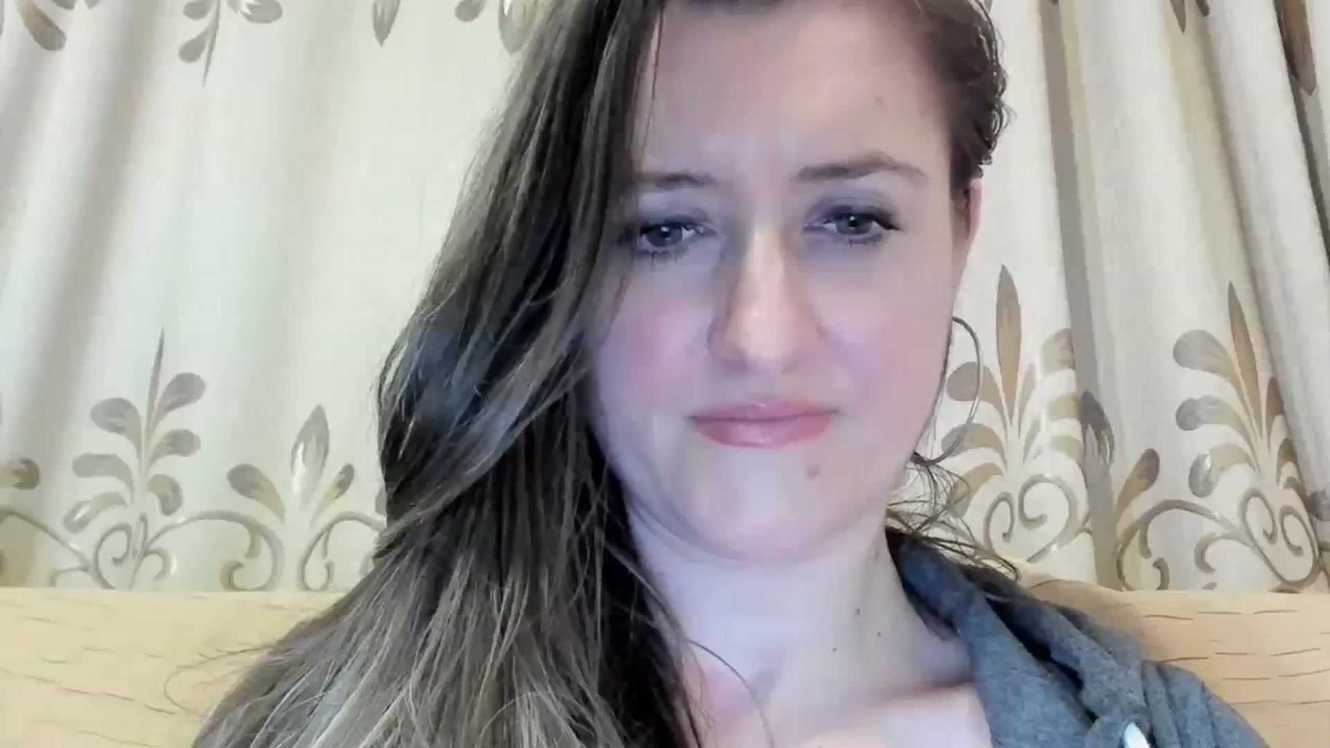 Gallery image thumbnail from BestDream's myfreecams stream on, 03/29/2024, 23:24 image 15 of 20