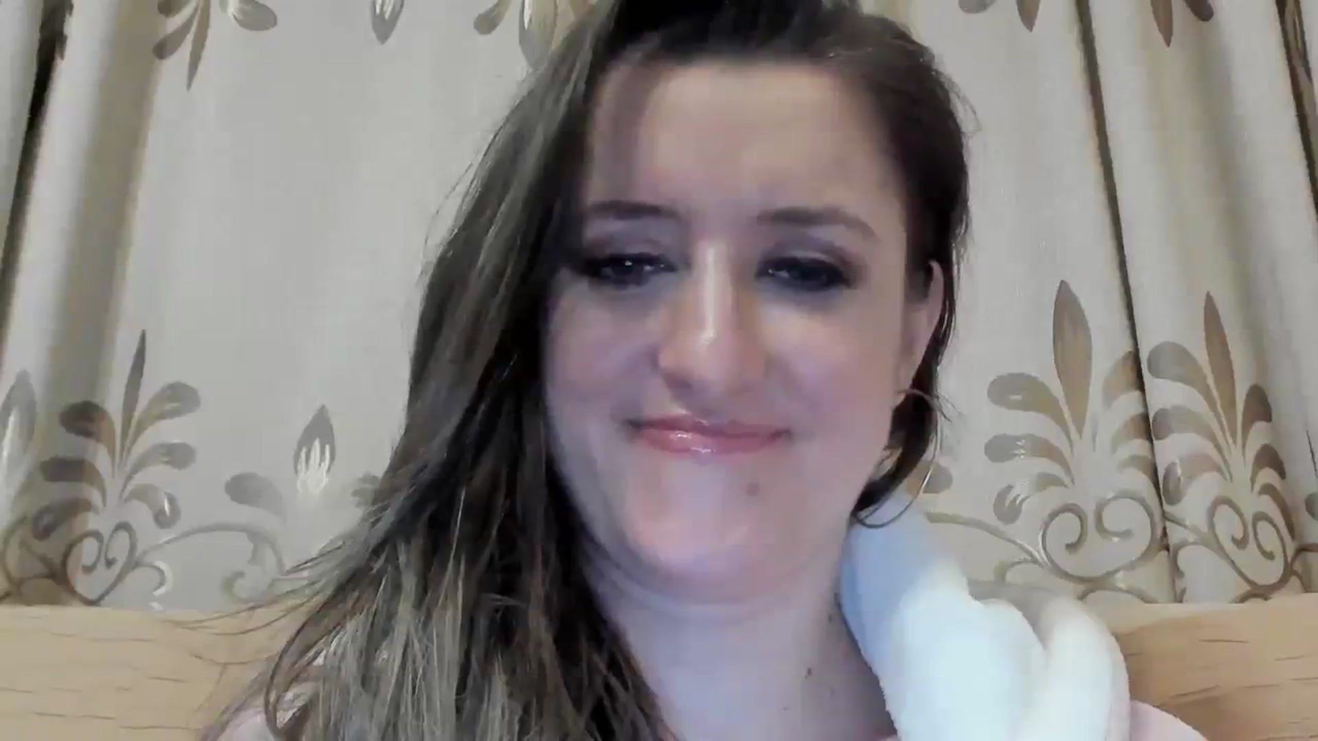 Gallery image thumbnail from BestDream's myfreecams stream on, 03/31/2024, 22:02 image 10 of 20