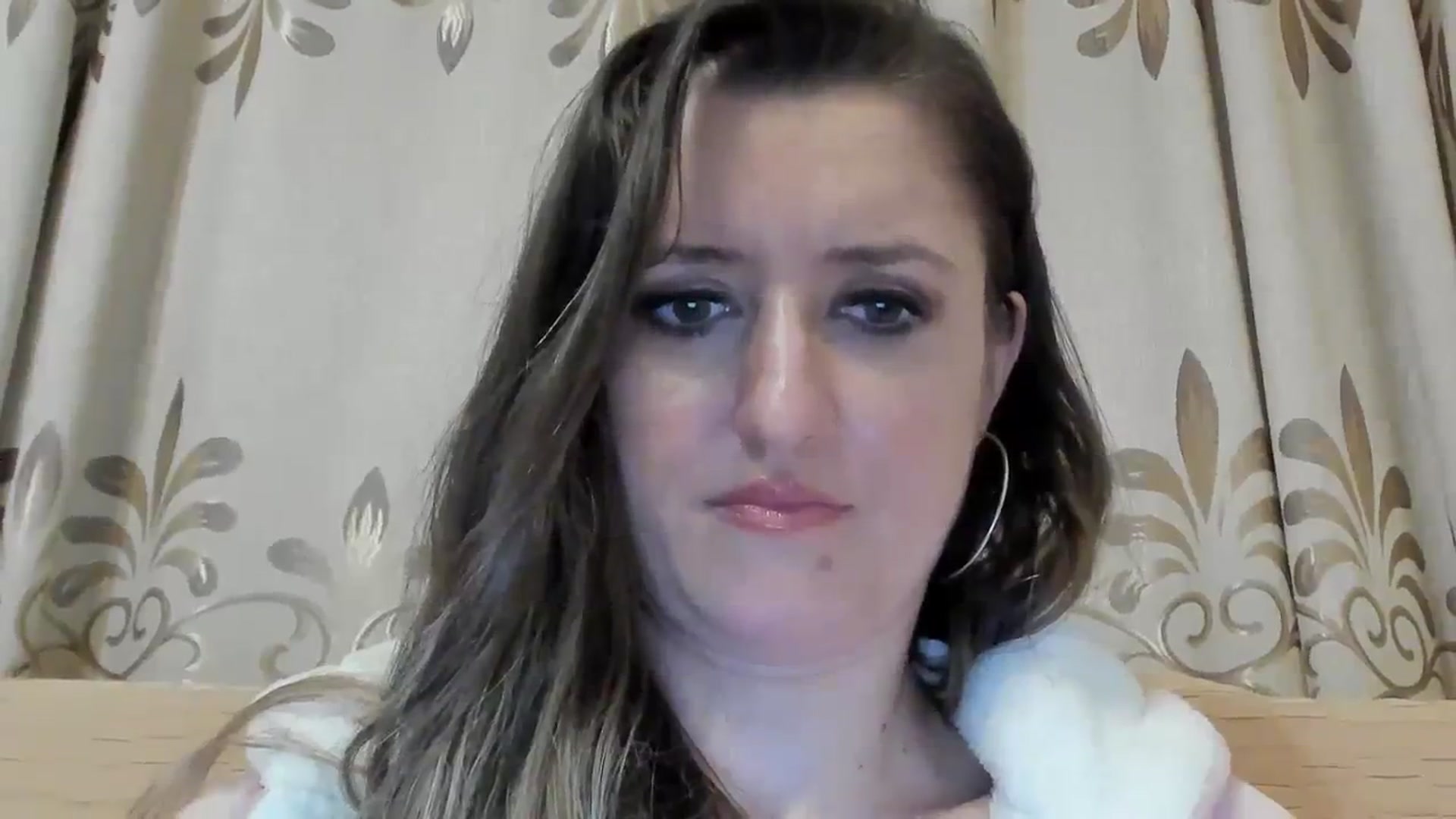 Gallery image thumbnail from BestDream's myfreecams stream on, 03/31/2024, 23:05 image 19 of 20