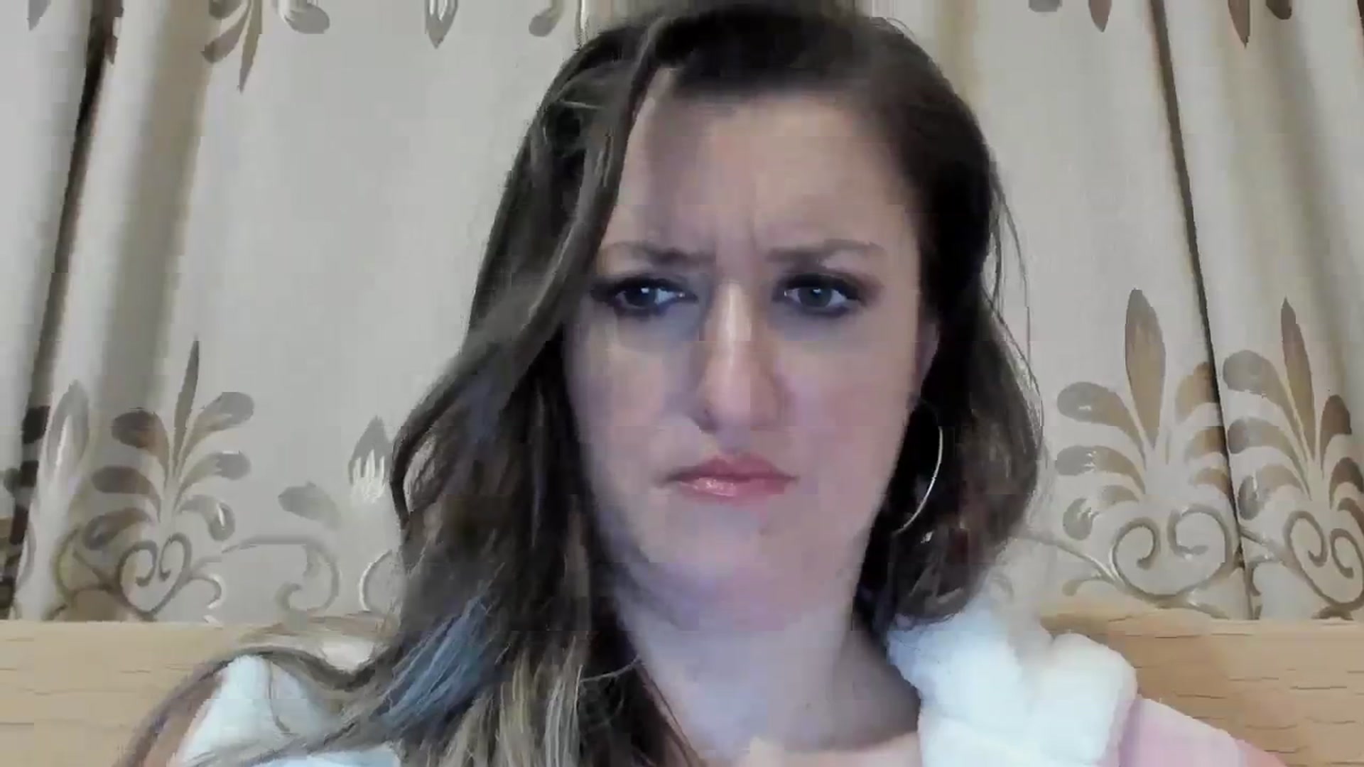 Gallery image thumbnail from BestDream's myfreecams stream on, 03/31/2024, 23:05 image 6 of 20