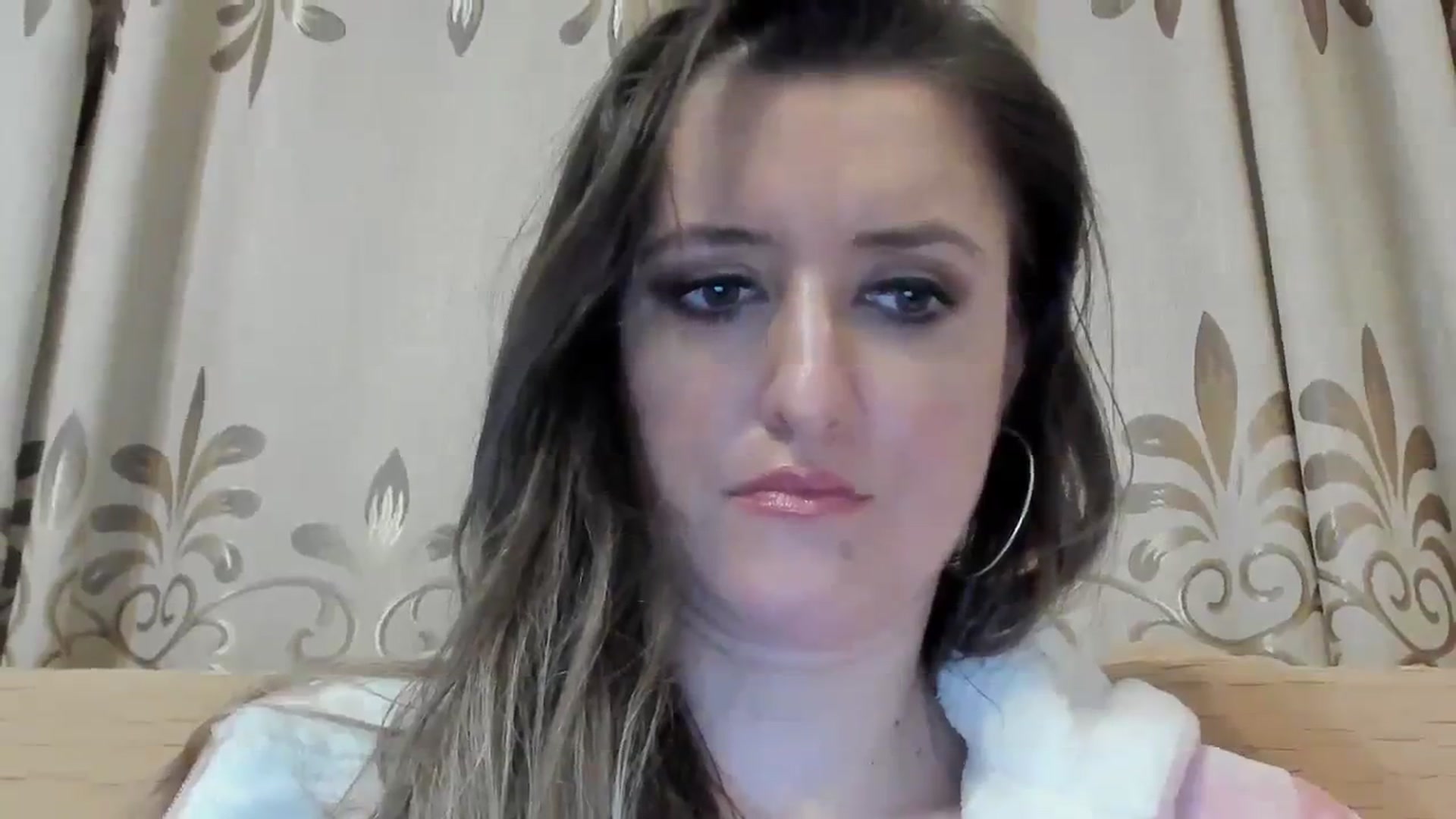 Gallery image thumbnail from BestDream's myfreecams stream on, 03/31/2024, 23:05 image 3 of 20