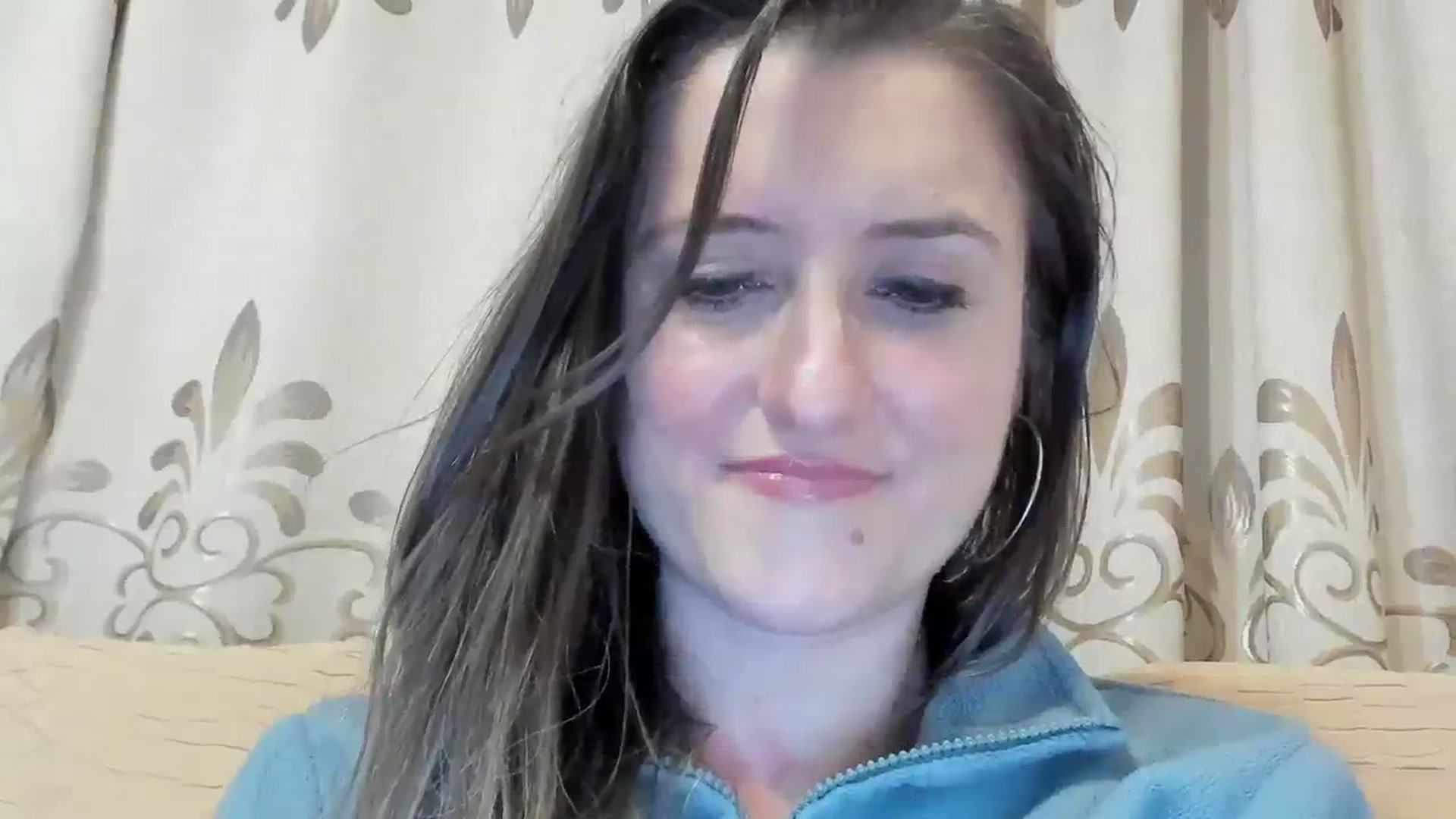 Gallery image thumbnail from BestDream's myfreecams stream on, 04/02/2024, 20:19 image 6 of 20