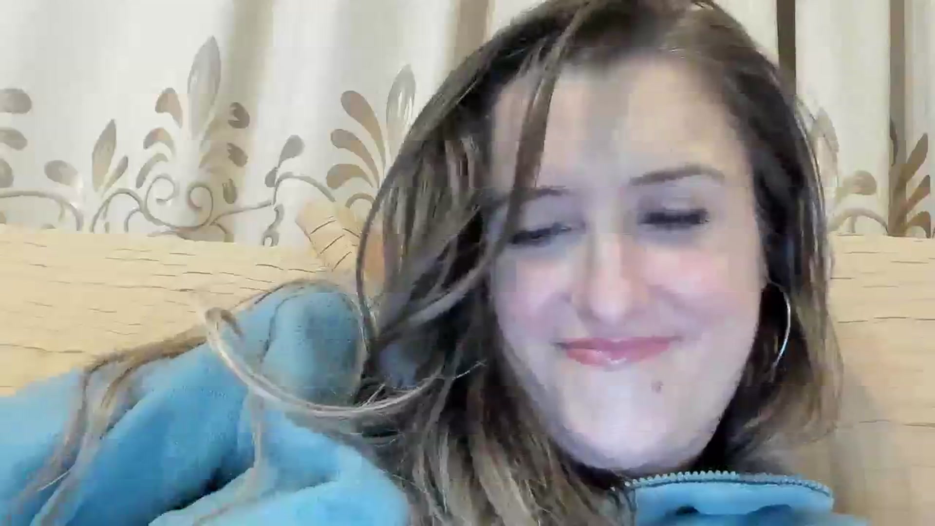 Gallery image thumbnail from BestDream's myfreecams stream on, 04/02/2024, 20:19 image 18 of 20
