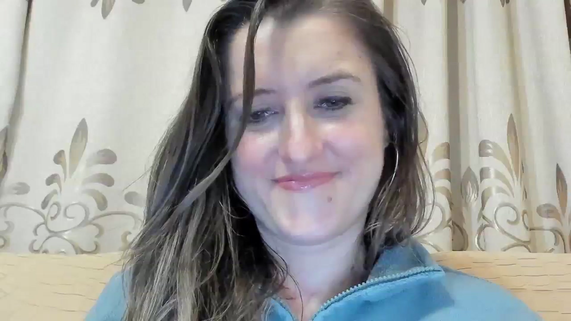 Gallery image thumbnail from BestDream's myfreecams stream on, 04/02/2024, 20:19 image 12 of 20