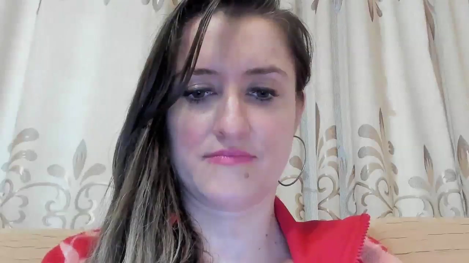 Gallery image thumbnail from BestDream's myfreecams stream on, 04/04/2024, 04:32 image 18 of 20