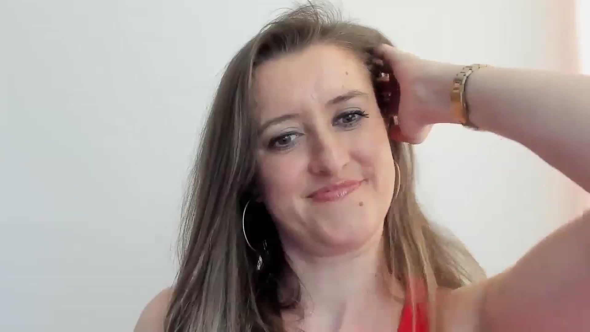 Gallery image thumbnail from BestDream's myfreecams stream on, 04/10/2024, 11:10 image 4 of 20
