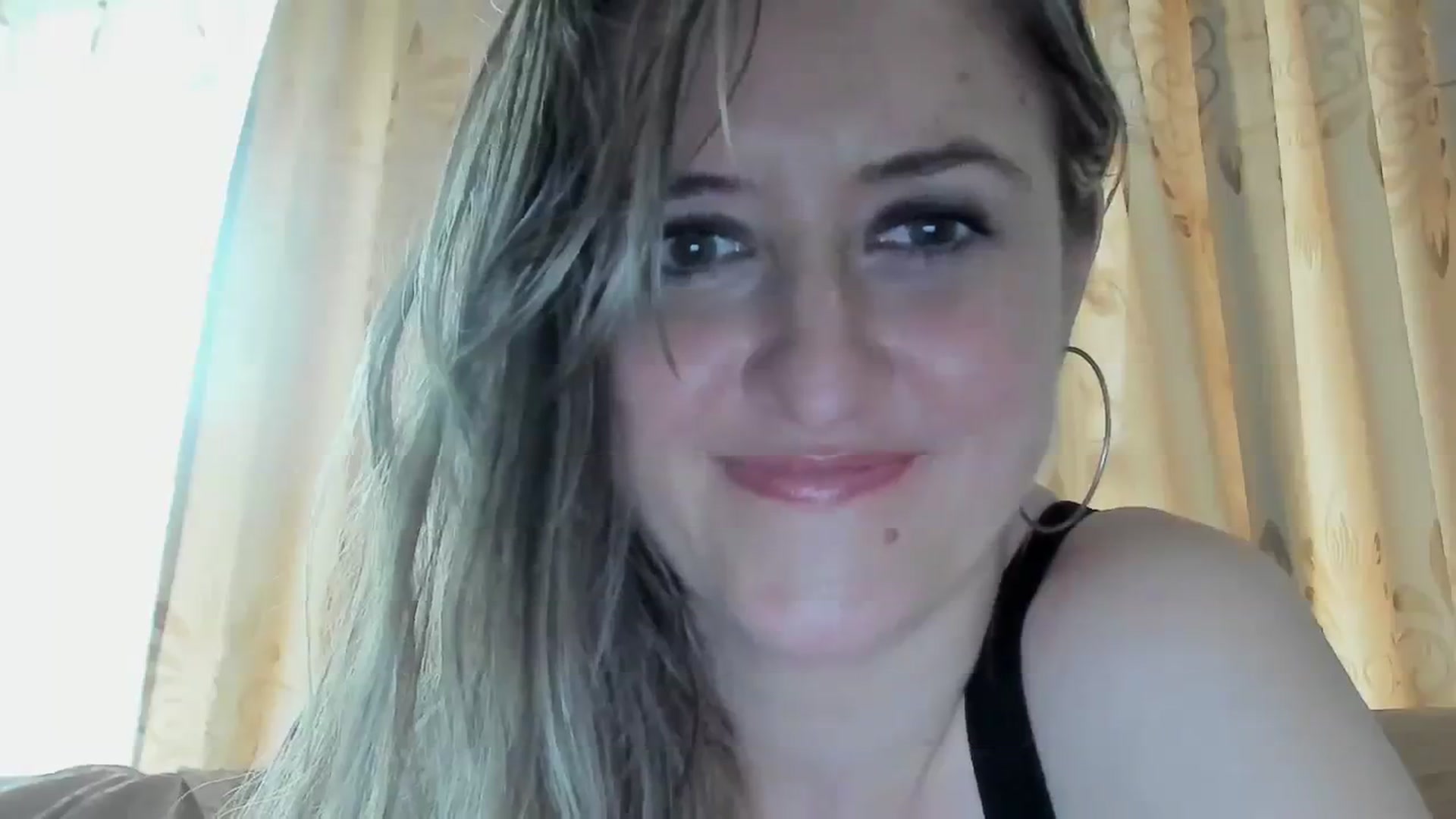 Gallery image thumbnail from BestDream's myfreecams stream on, 04/13/2024, 12:03 image 11 of 20