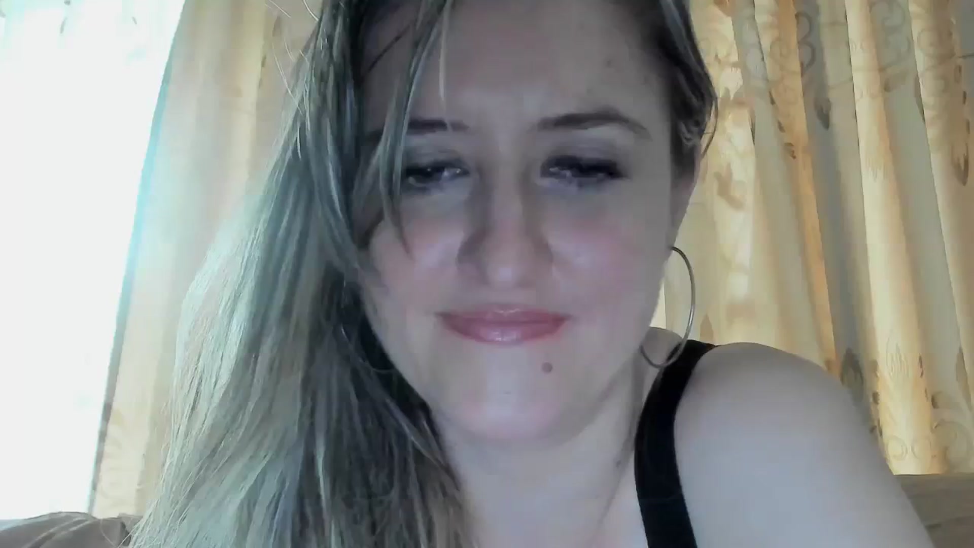 Gallery image thumbnail from BestDream's myfreecams stream on, 04/13/2024, 12:03 image 12 of 20