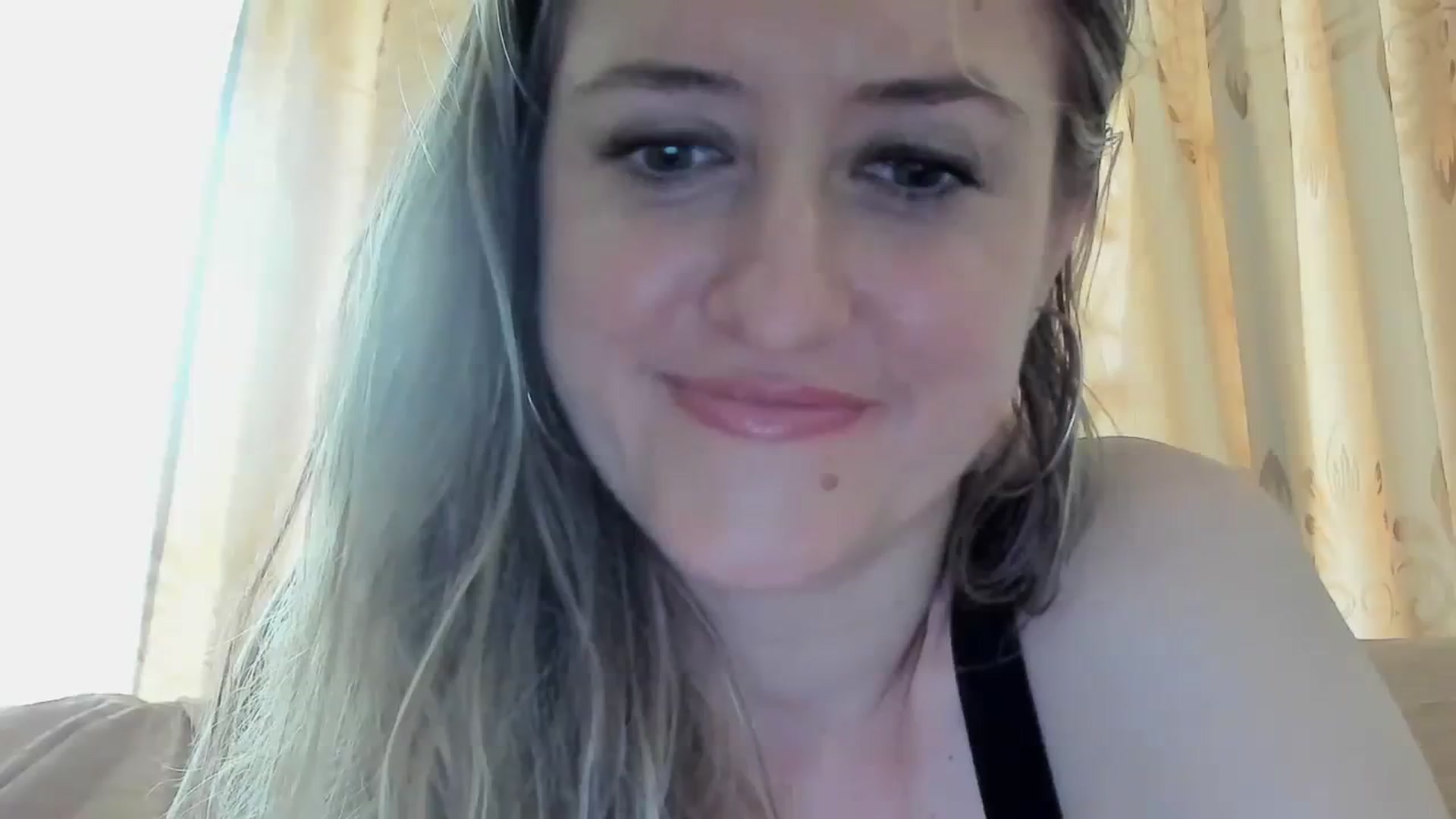 Gallery image thumbnail from BestDream's myfreecams stream on, 04/13/2024, 12:03 image 1 of 20