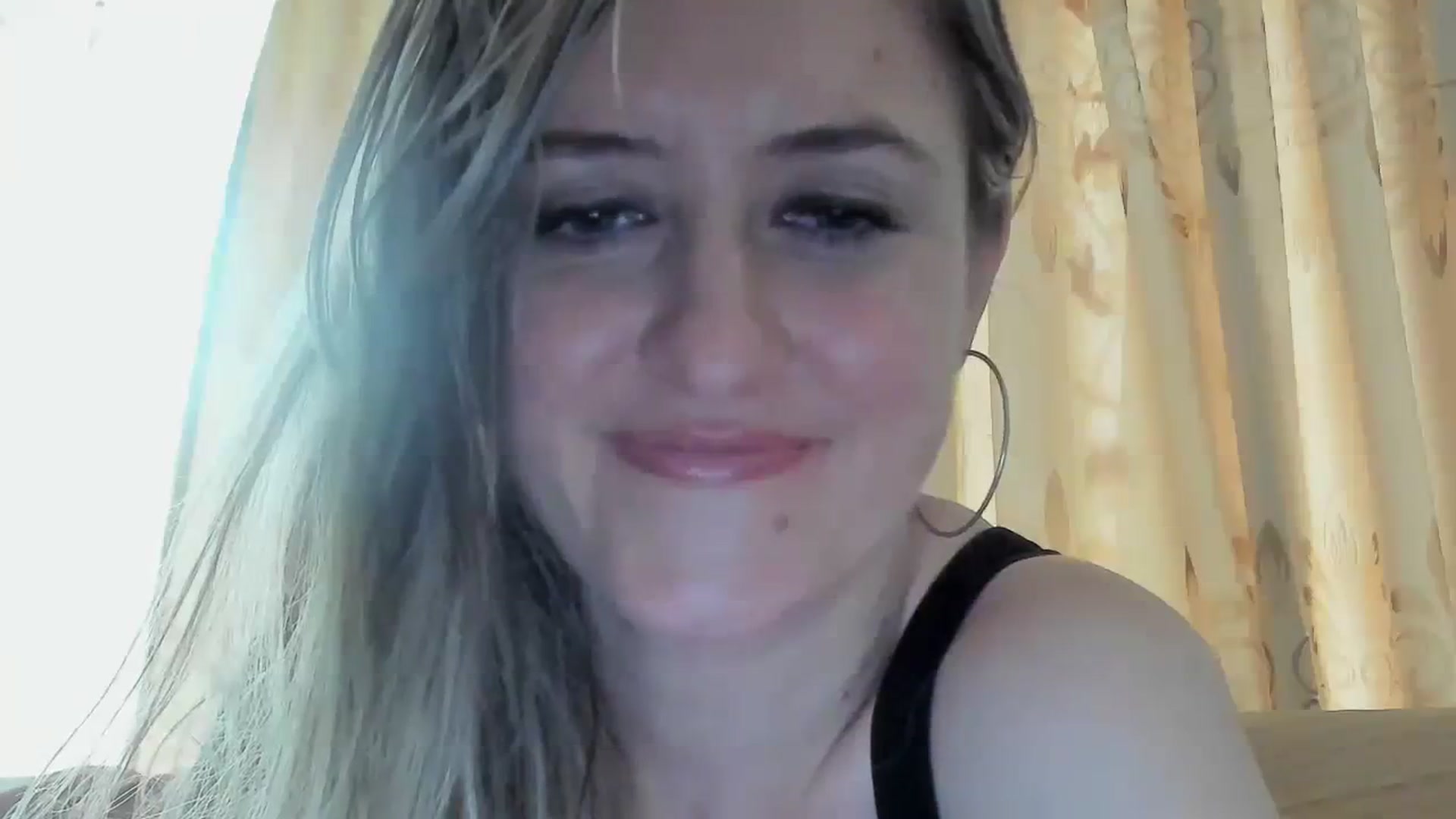 Gallery image thumbnail from BestDream's myfreecams stream on, 04/13/2024, 12:03 image 7 of 20