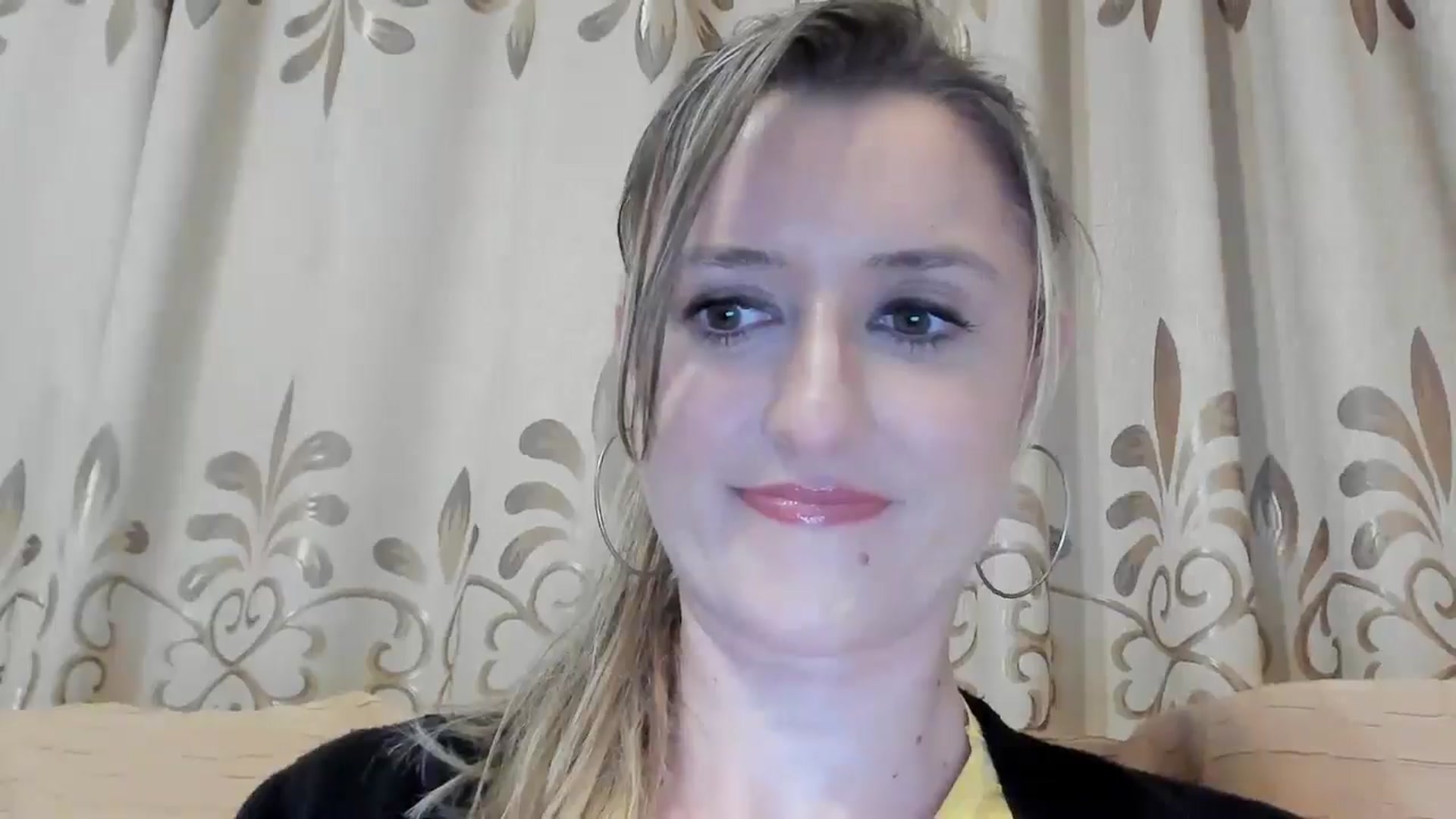 Gallery image thumbnail from BestDream's myfreecams stream on, 04/16/2024, 19:54 image 20 of 20