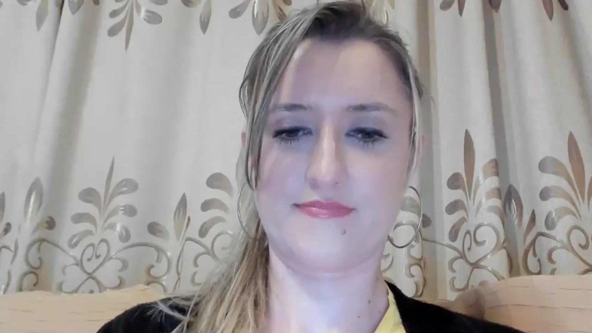 Gallery image thumbnail from BestDream's myfreecams stream on, 04/16/2024, 19:54 image 18 of 20