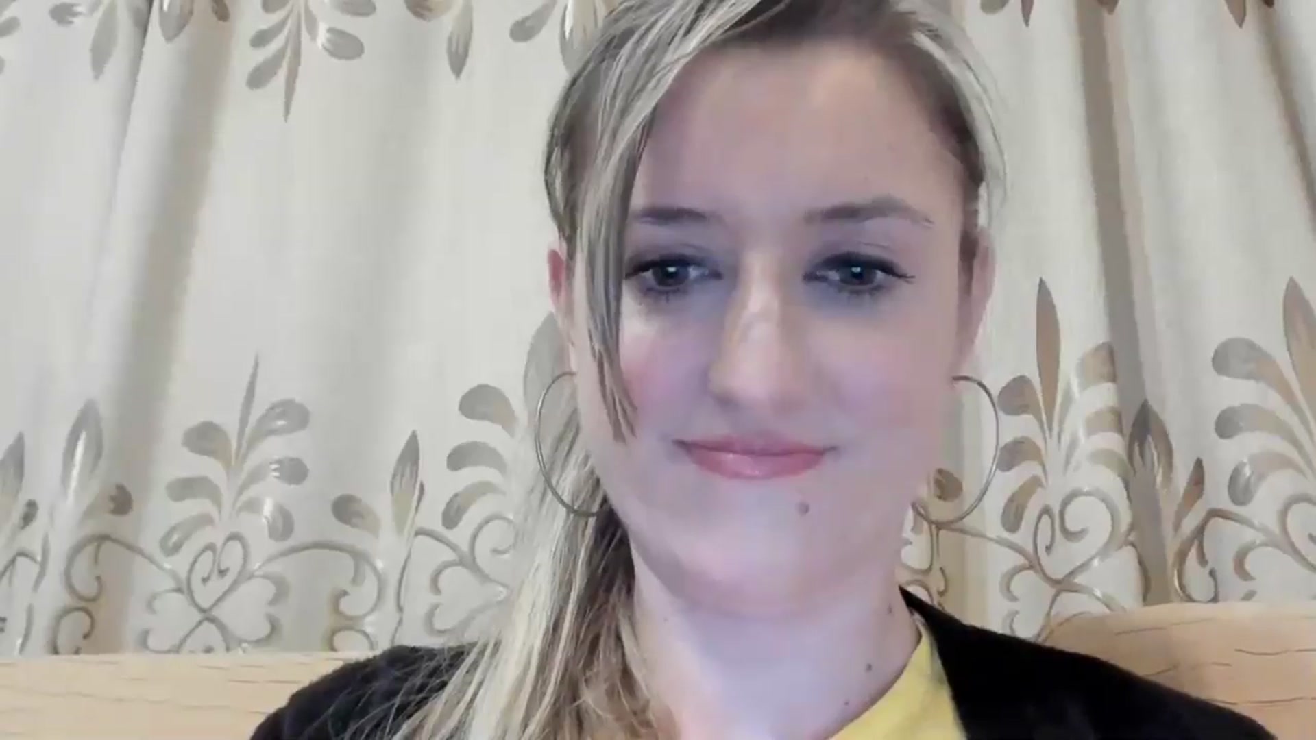 Gallery image thumbnail from BestDream's myfreecams stream on, 04/17/2024, 24:15 image 9 of 20