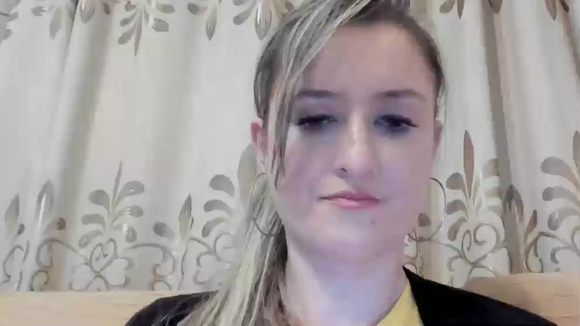 Gallery image thumbnail from BestDream's myfreecams stream on, 04/17/2024, 24:15 image 19 of 20