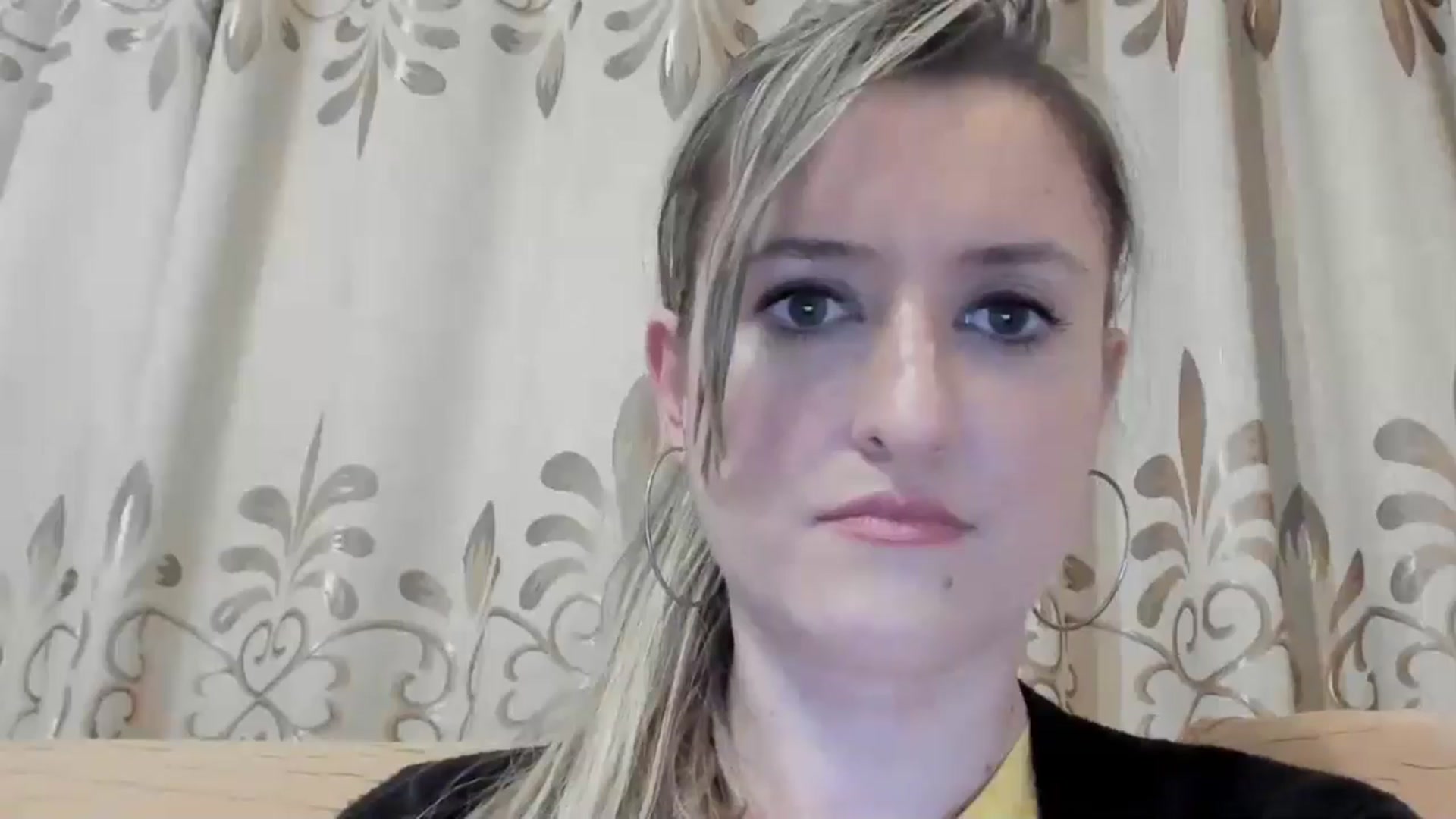 Gallery image thumbnail from BestDream's myfreecams stream on, 04/17/2024, 24:15 image 17 of 20