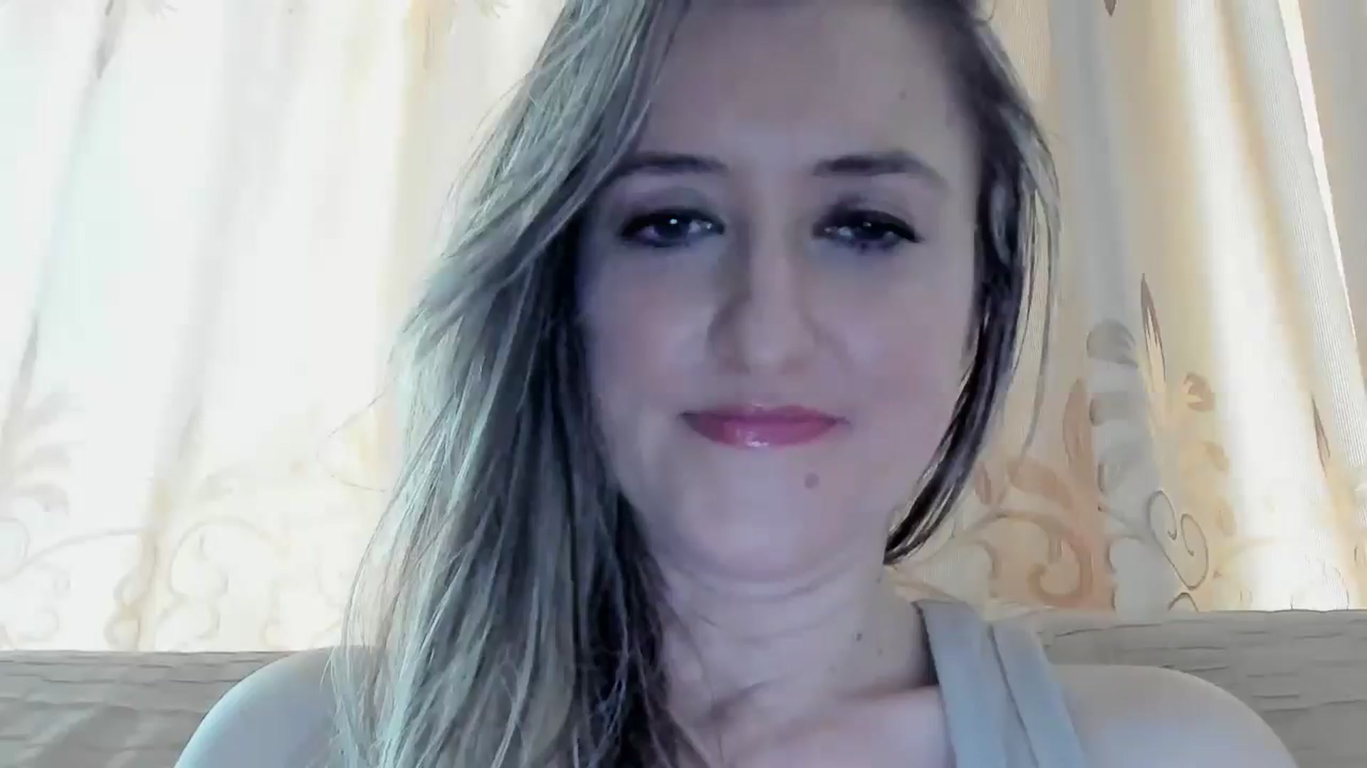 Gallery image thumbnail from BestDream's myfreecams stream on, 04/19/2024, 13:23 image 1 of 20