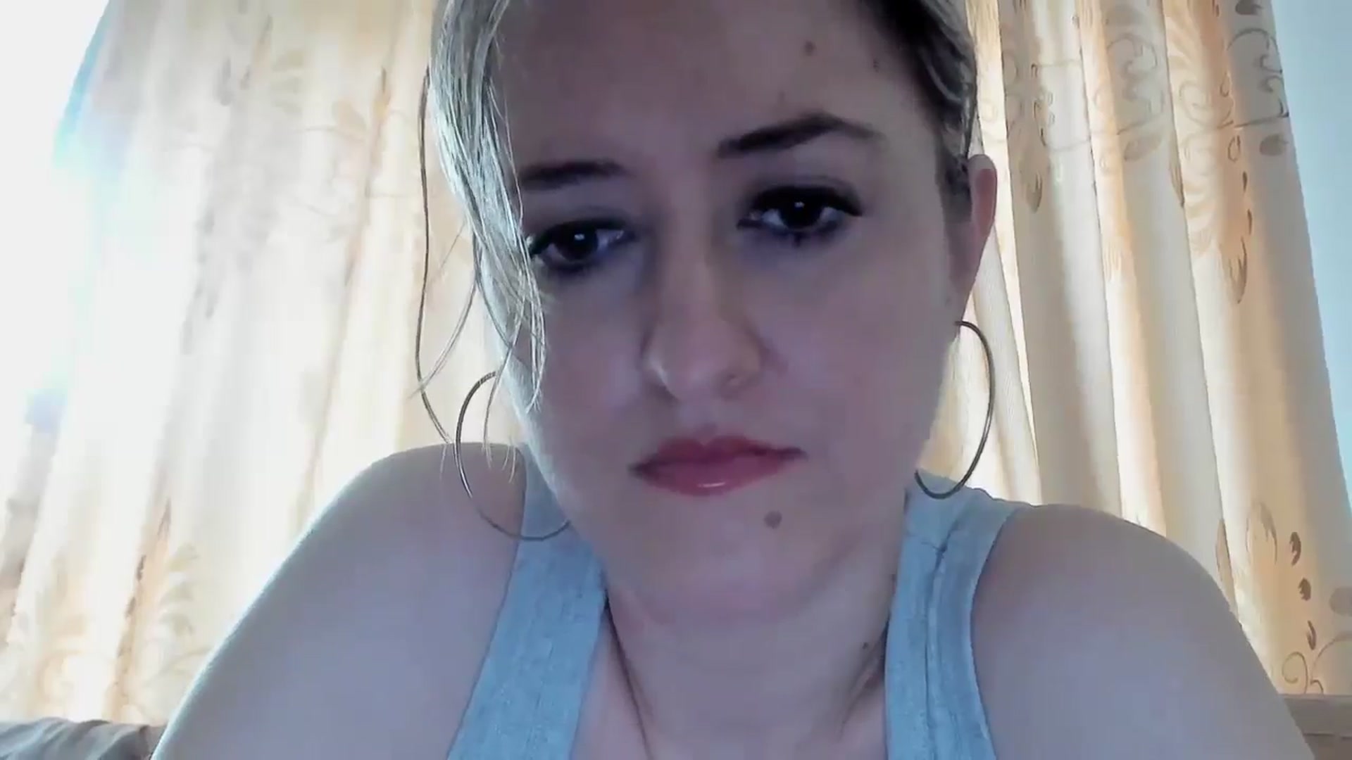 Gallery image thumbnail from BestDream's myfreecams stream on, 04/20/2024, 09:36 image 18 of 20