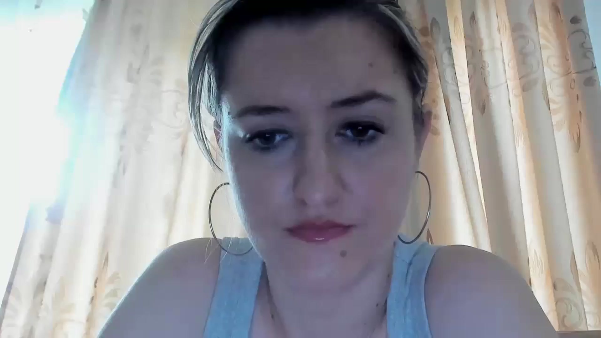 Gallery image thumbnail from BestDream's myfreecams stream on, 04/20/2024, 09:36 image 1 of 20